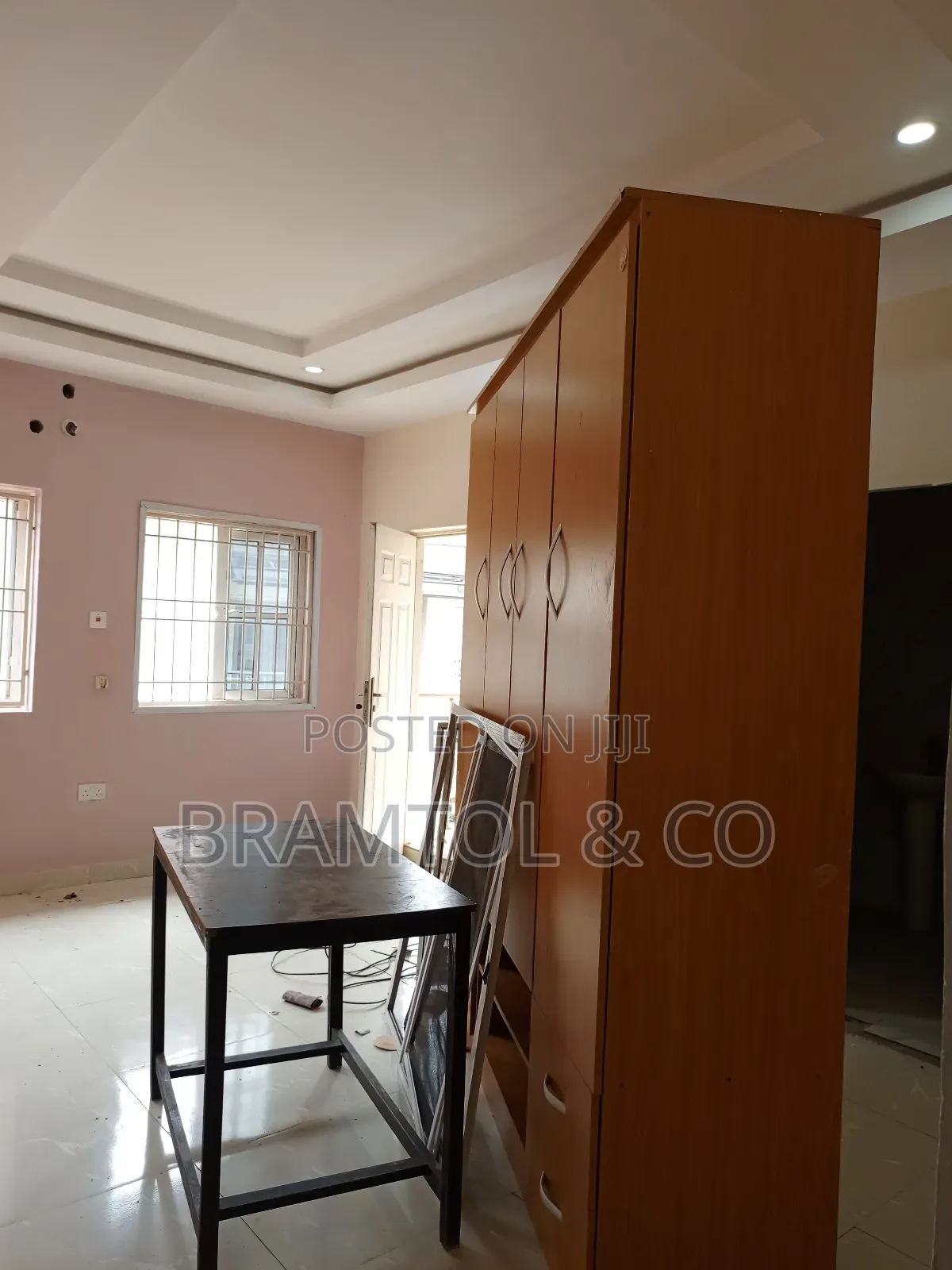3bdrm Townhouse / Terrace in Dawaki for rent