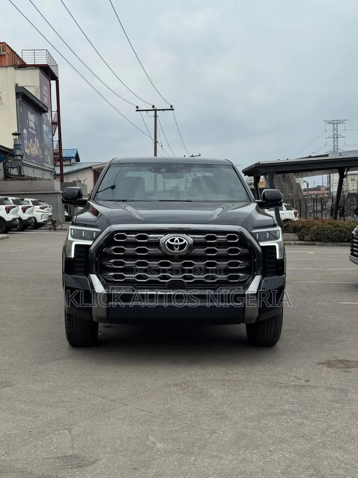 Toyota Tundra Platinum CrewMax 5.5' Bed 2024 Black