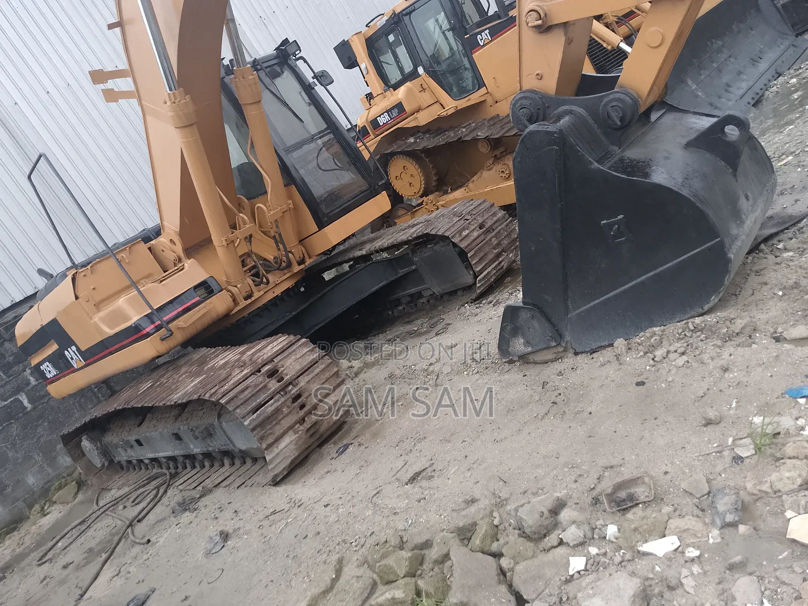 325bl Excavator