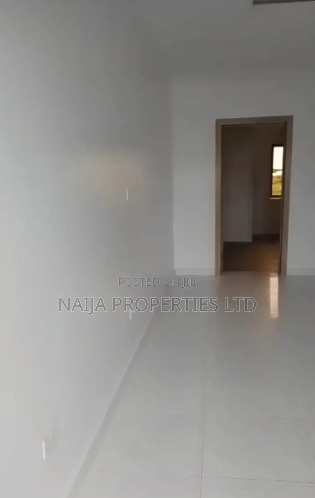 2bdrm Apartment in Monastery Rd, Sangotedo for sale