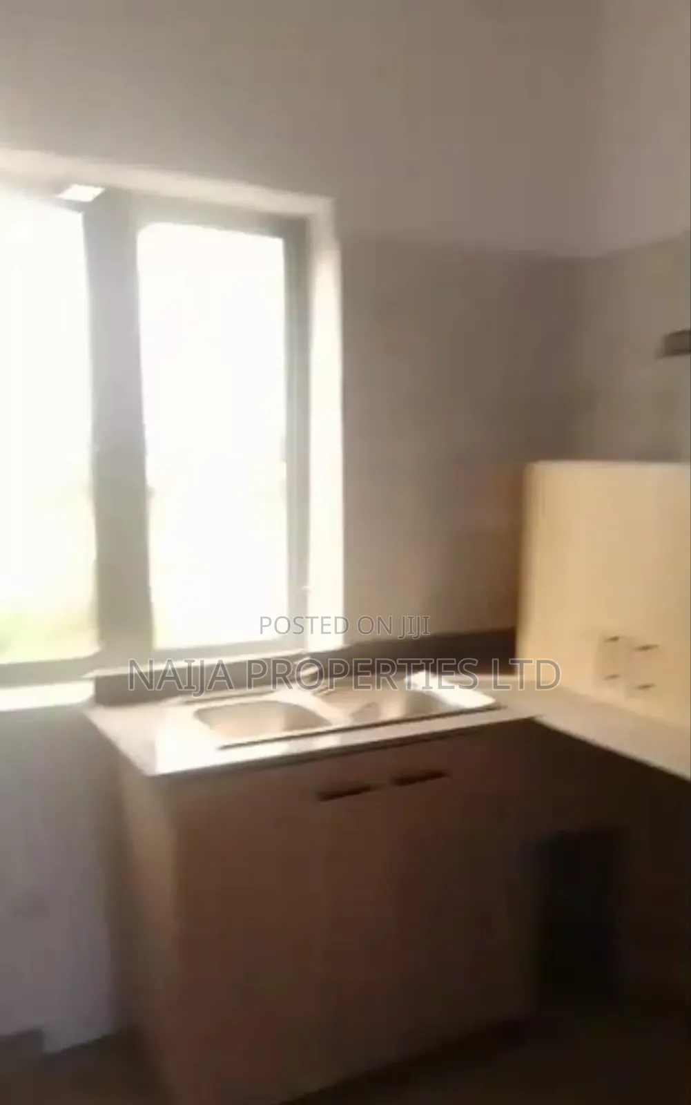 2bdrm Apartment in Monastery Rd, Sangotedo for sale