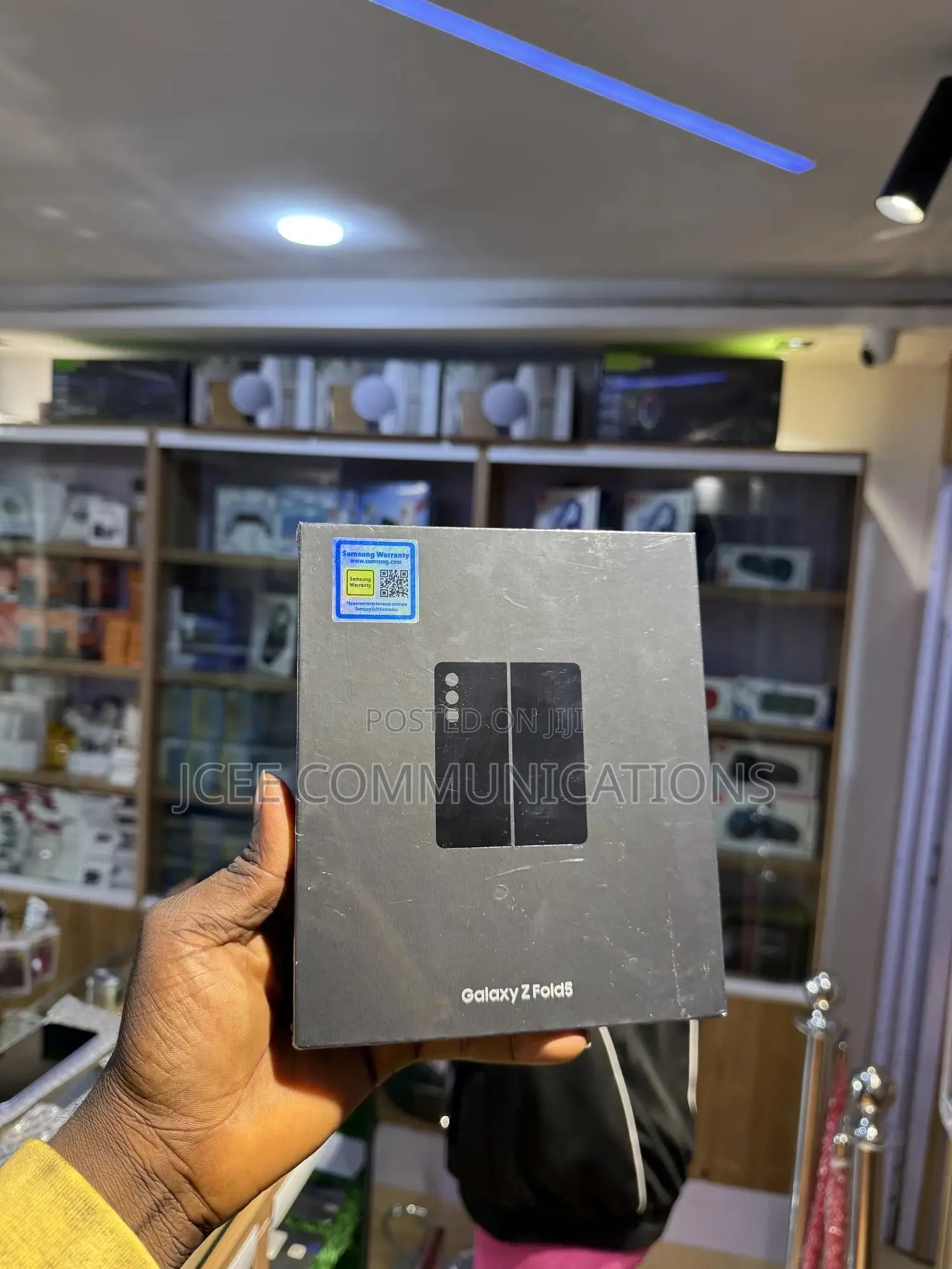 New Samsung Galaxy Fold 5G 512 GB Black