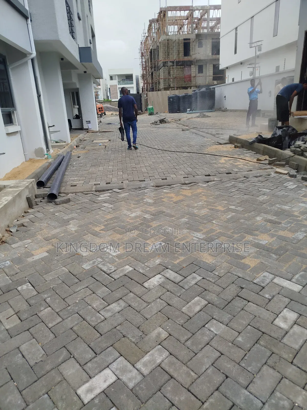 2bdrm Apartment in Kenneth Okonkwo for sale