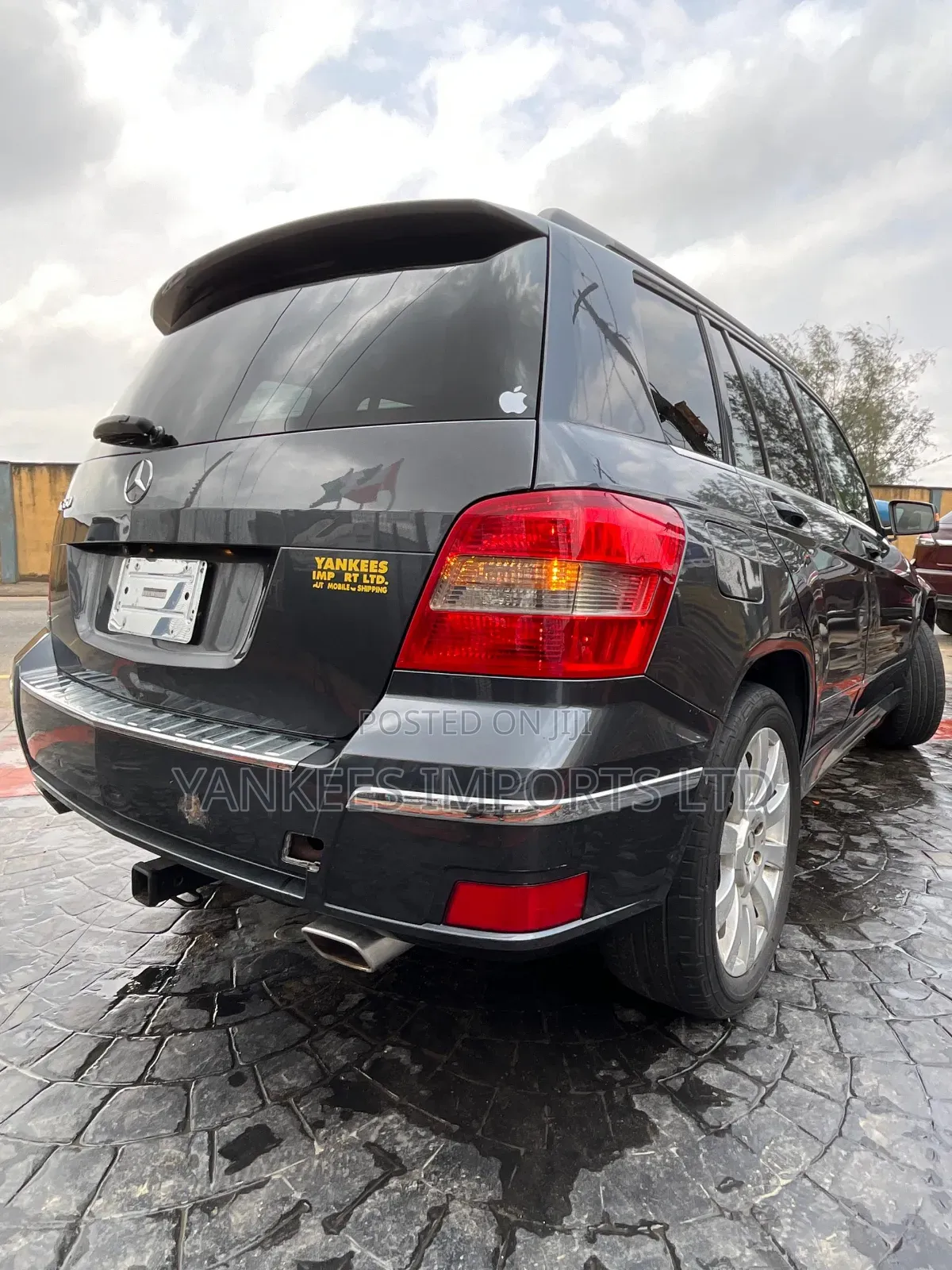 Mercedes-Benz GLK-Class 350 2011 Gray