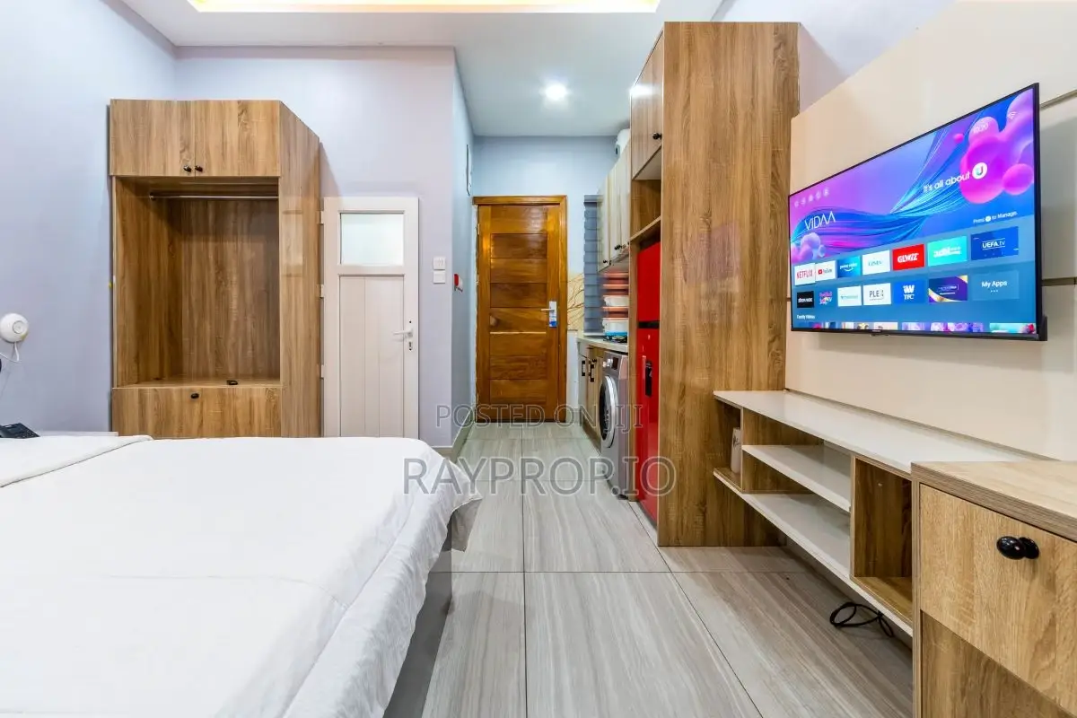 Studio Shortlet in Ikota Lekki