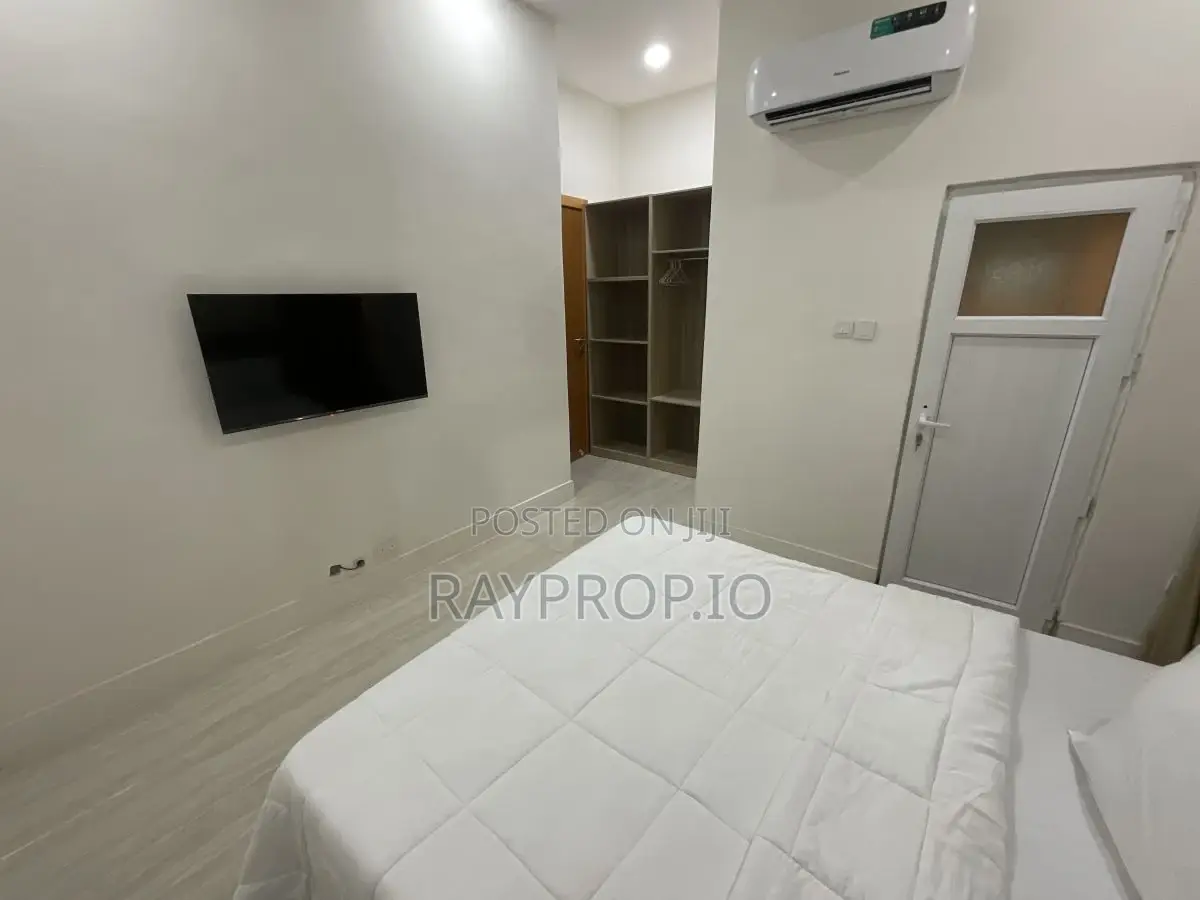 Studio Shortlet in Ikota Lekki