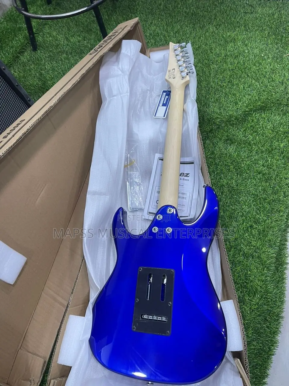 Ibanez Gio Grx20z Electric Guitar in Jewel Blue.