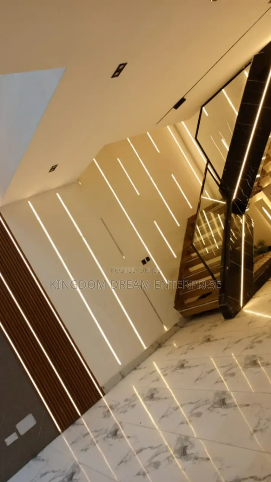 6bdrm House in Osapa London Lekki for sale