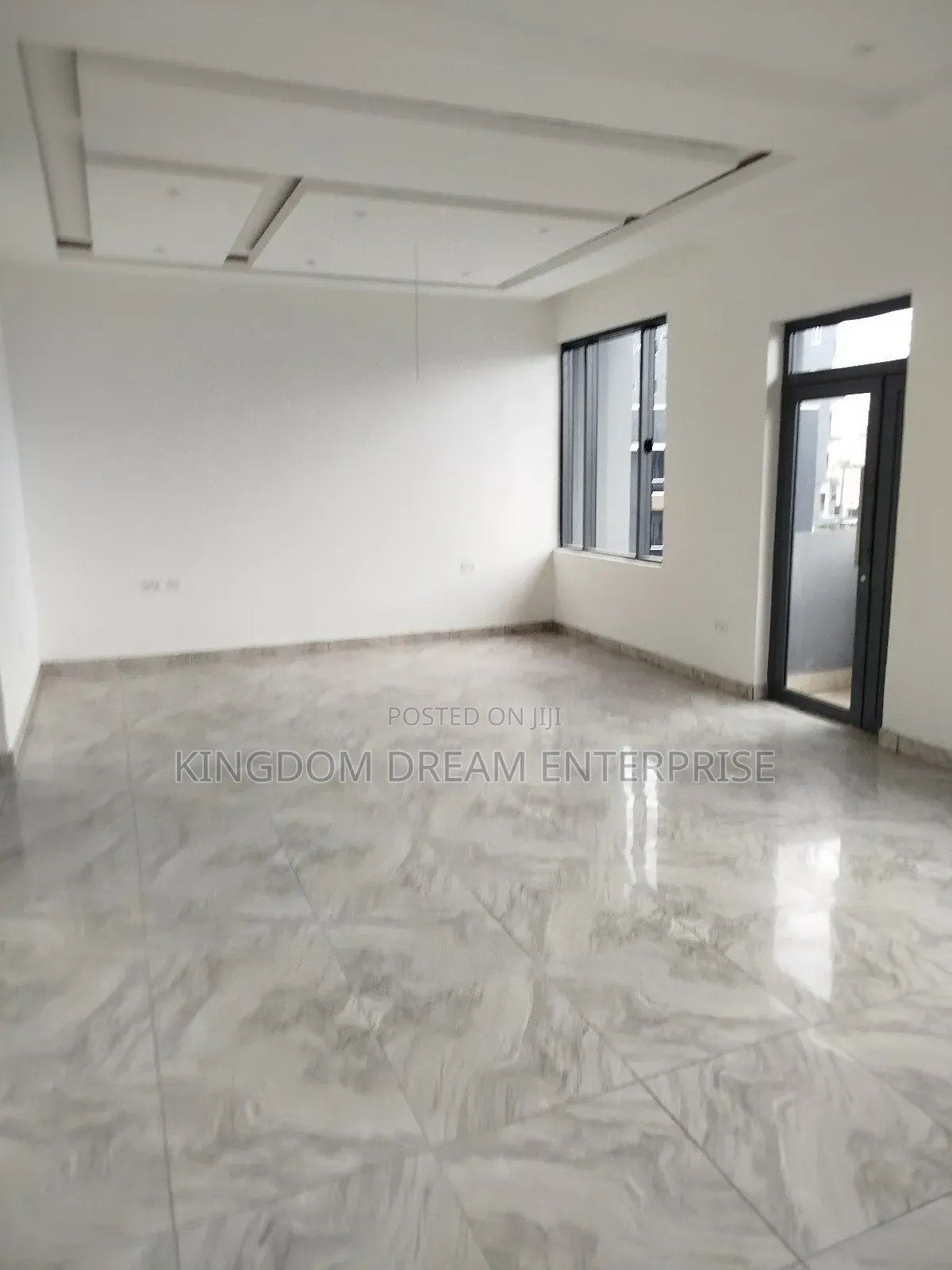 4bdrm Duplex in Osapa London Lekki for sale