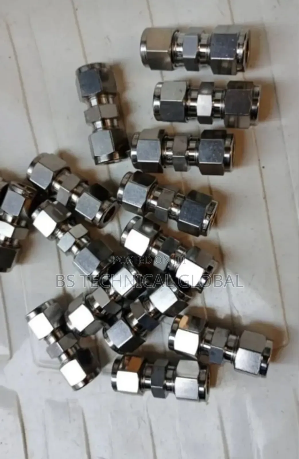 1/4" Swagelock X 1/4" Swagelock