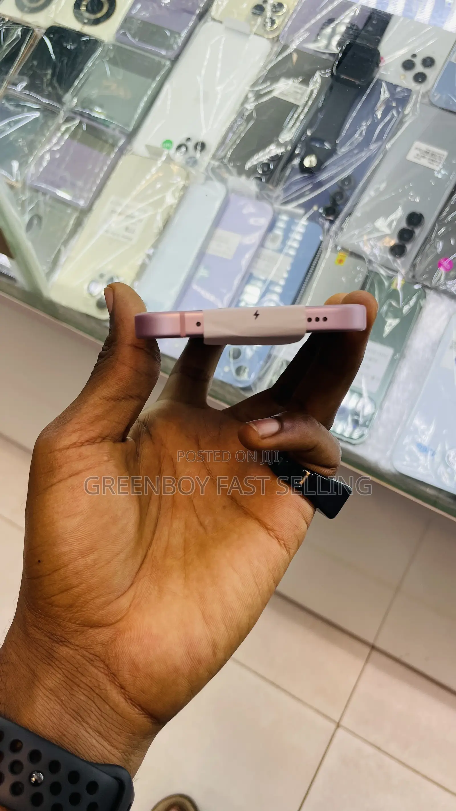 New Apple iPhone 15 128 GB Pink