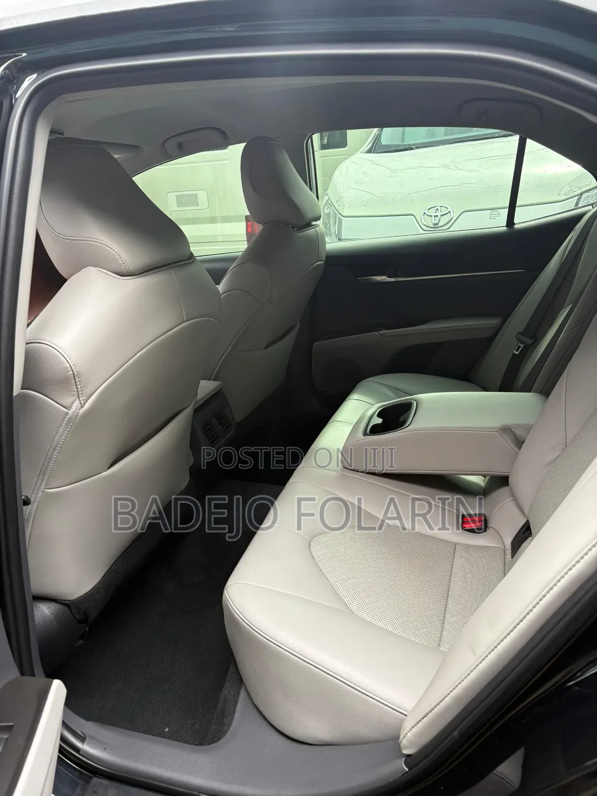 Toyota Camry XLE 2022 Black