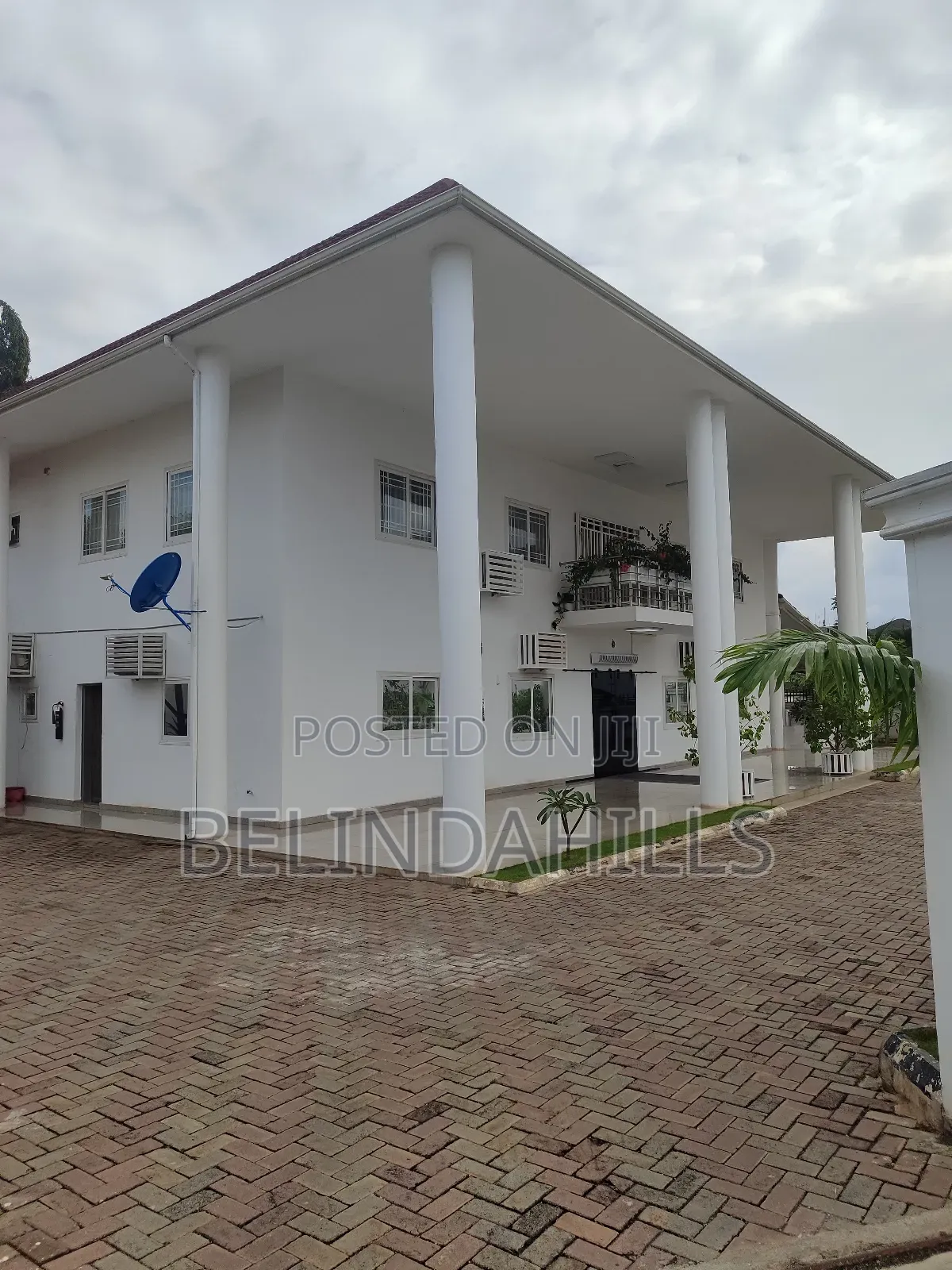 9bdrm Duplex in Asokoro for sale