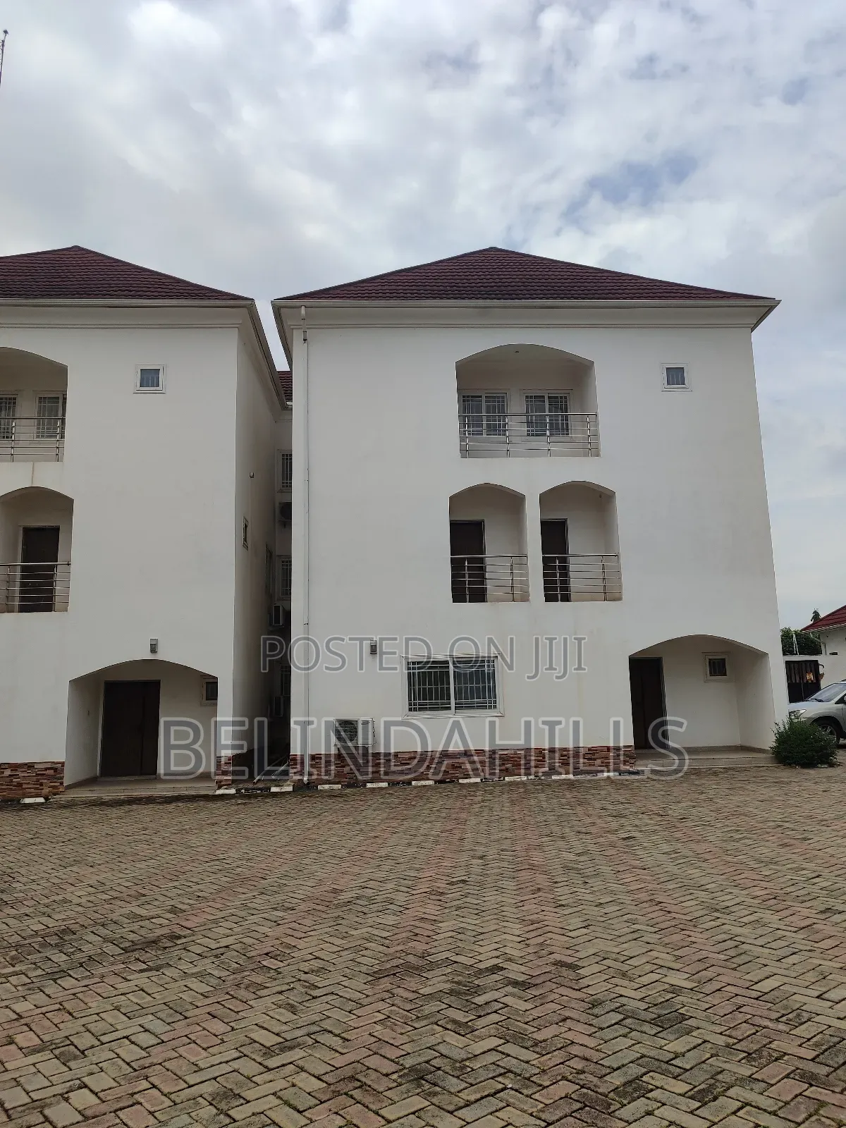 9bdrm Duplex in Asokoro for sale