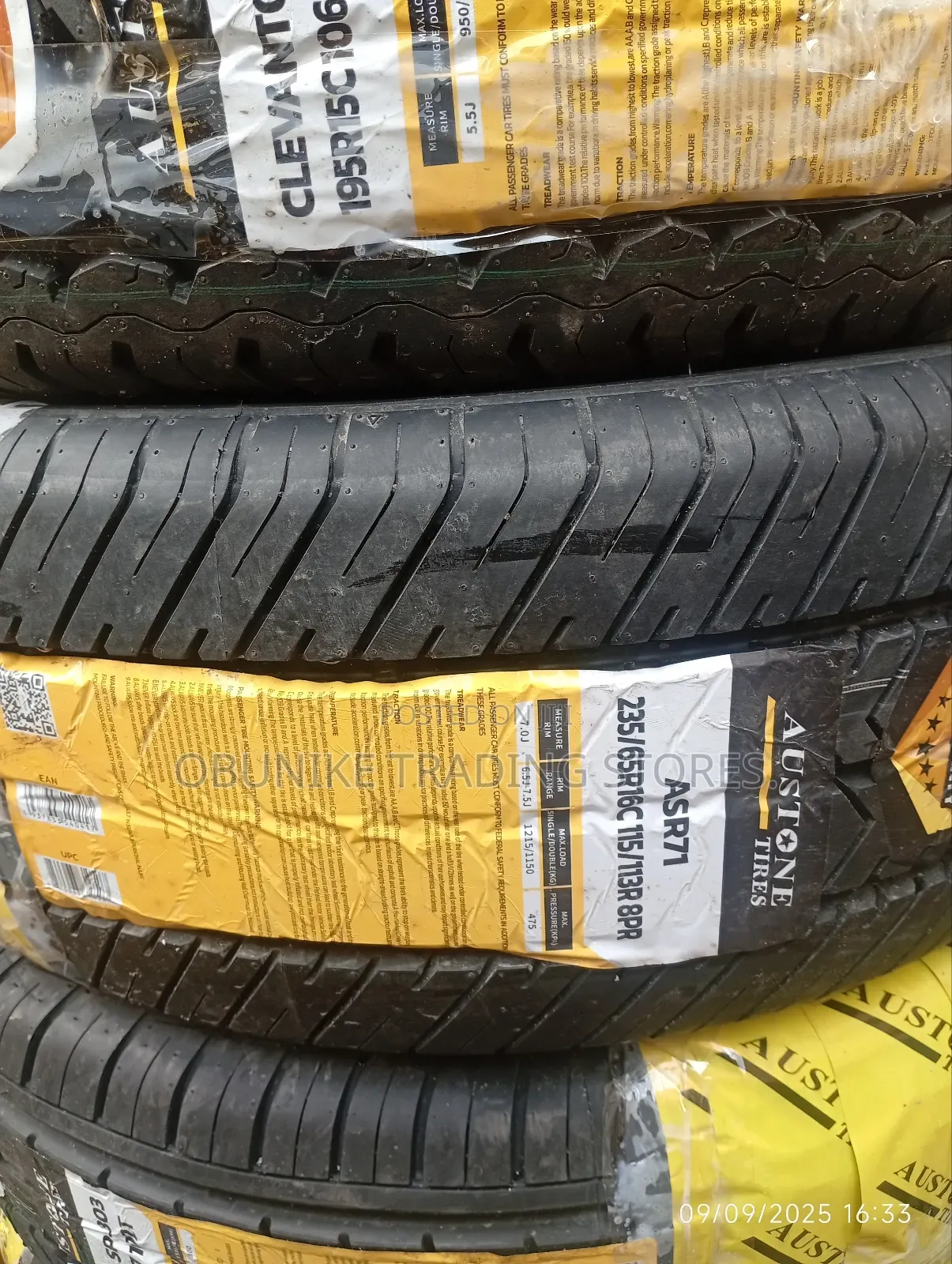 235/65r16c Austone
