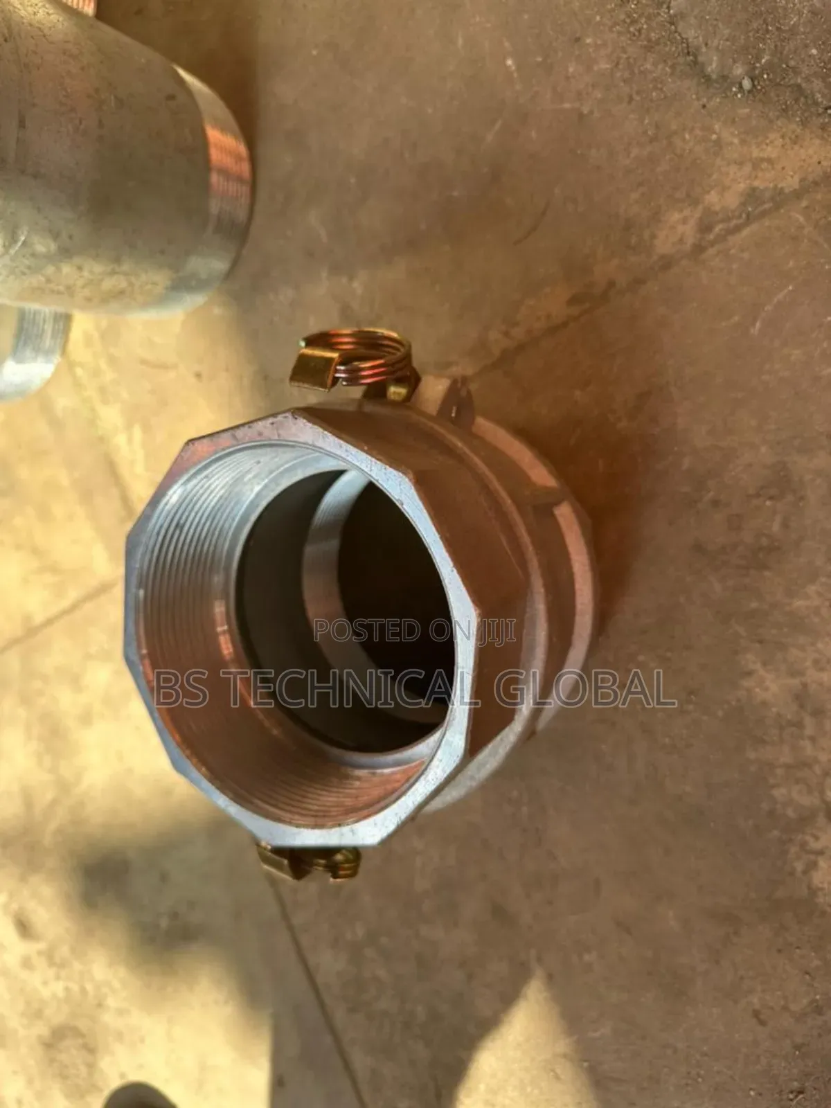 4" Can Lock Male Female