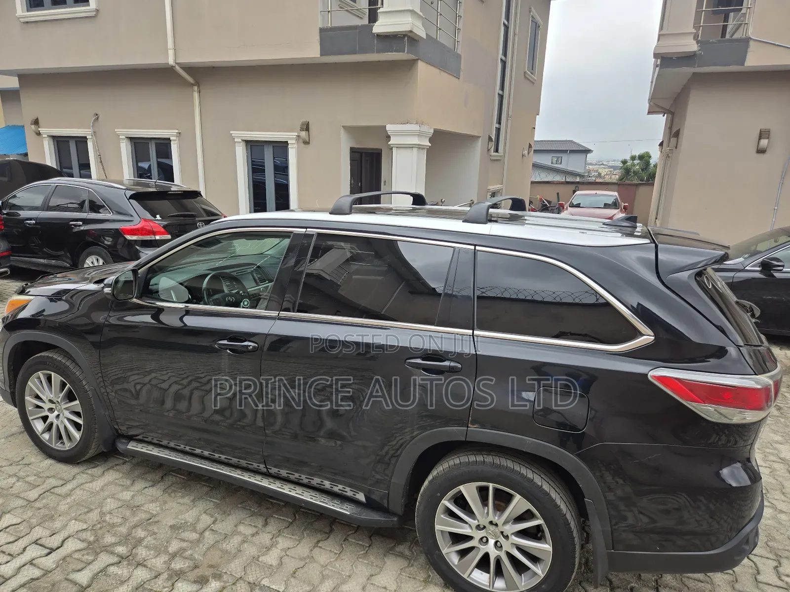 Toyota Highlander XLE 4dr SUV AWD (3.5L 6cyl 6A) 2015 Black