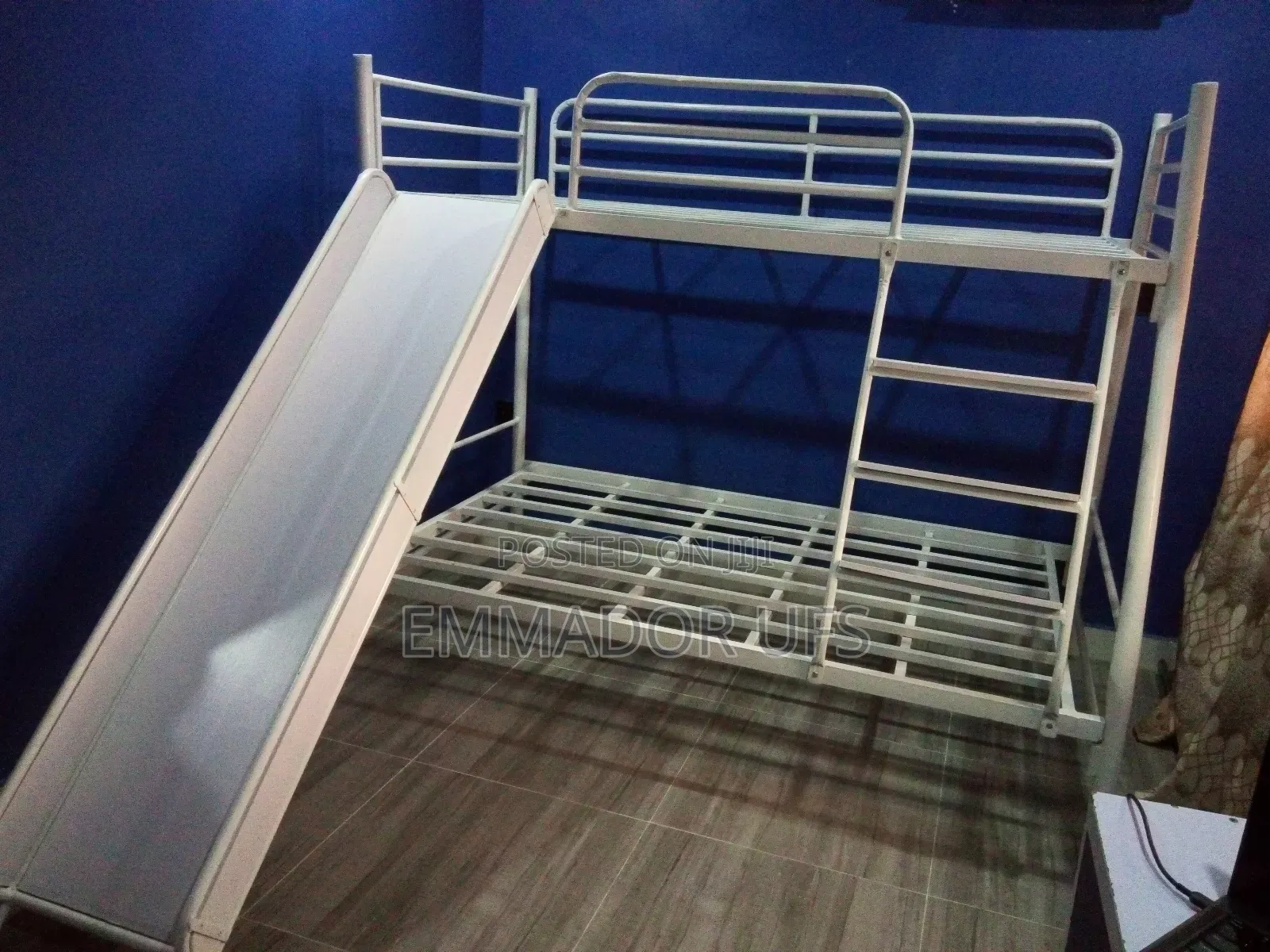 Triple Metal Bed With Slide