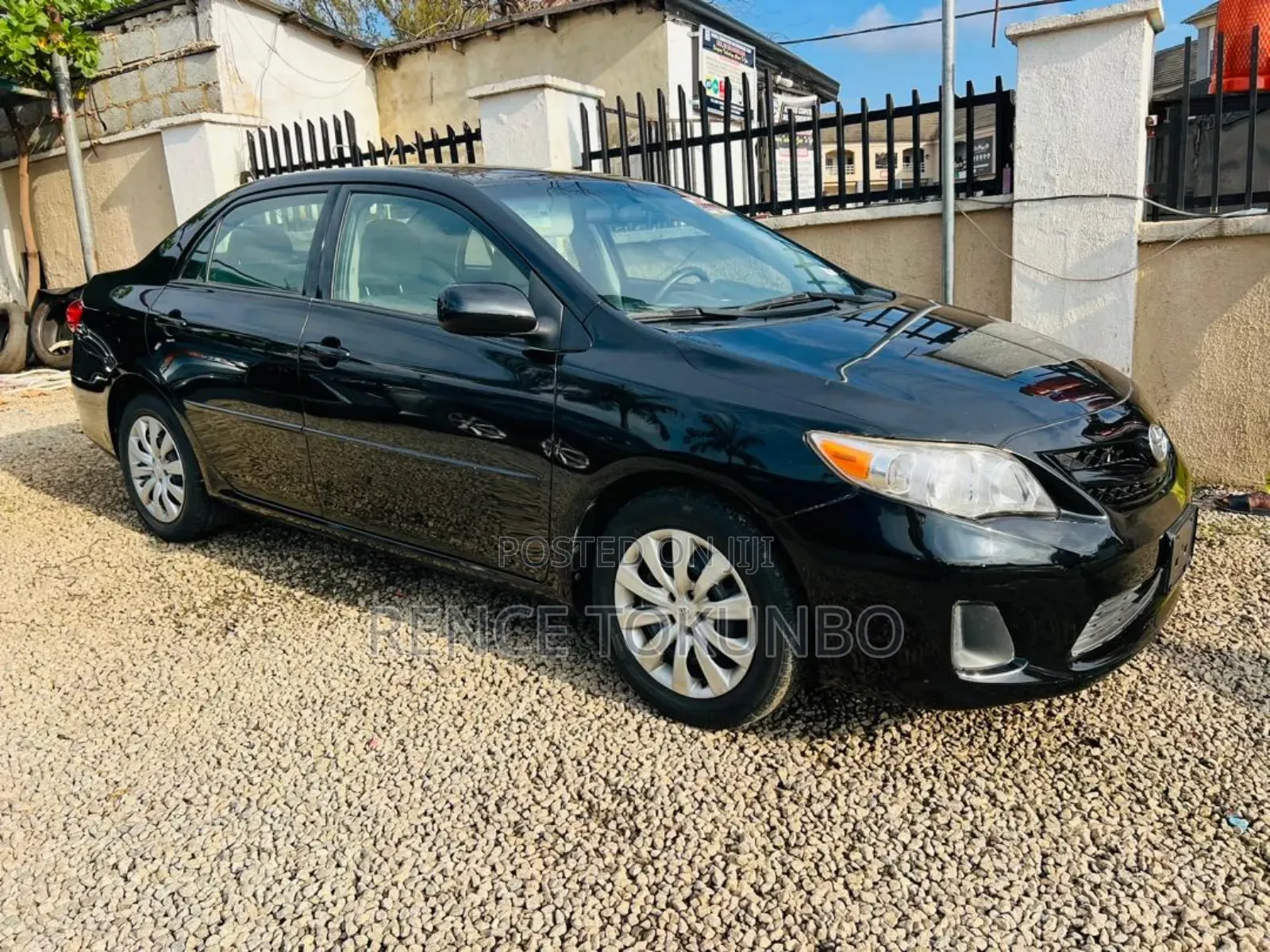 Toyota Corolla 2012 Black