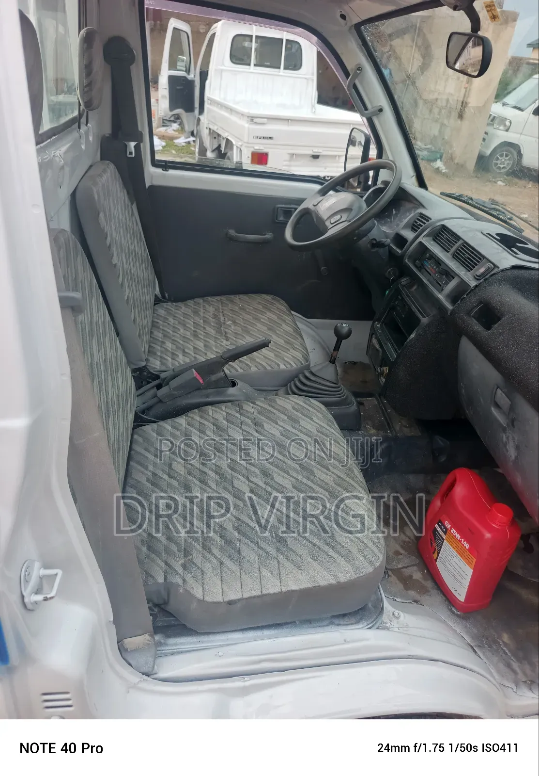 Direct Belgium Daihatsu Hijet Truck 2010 White With CHILLING A. C