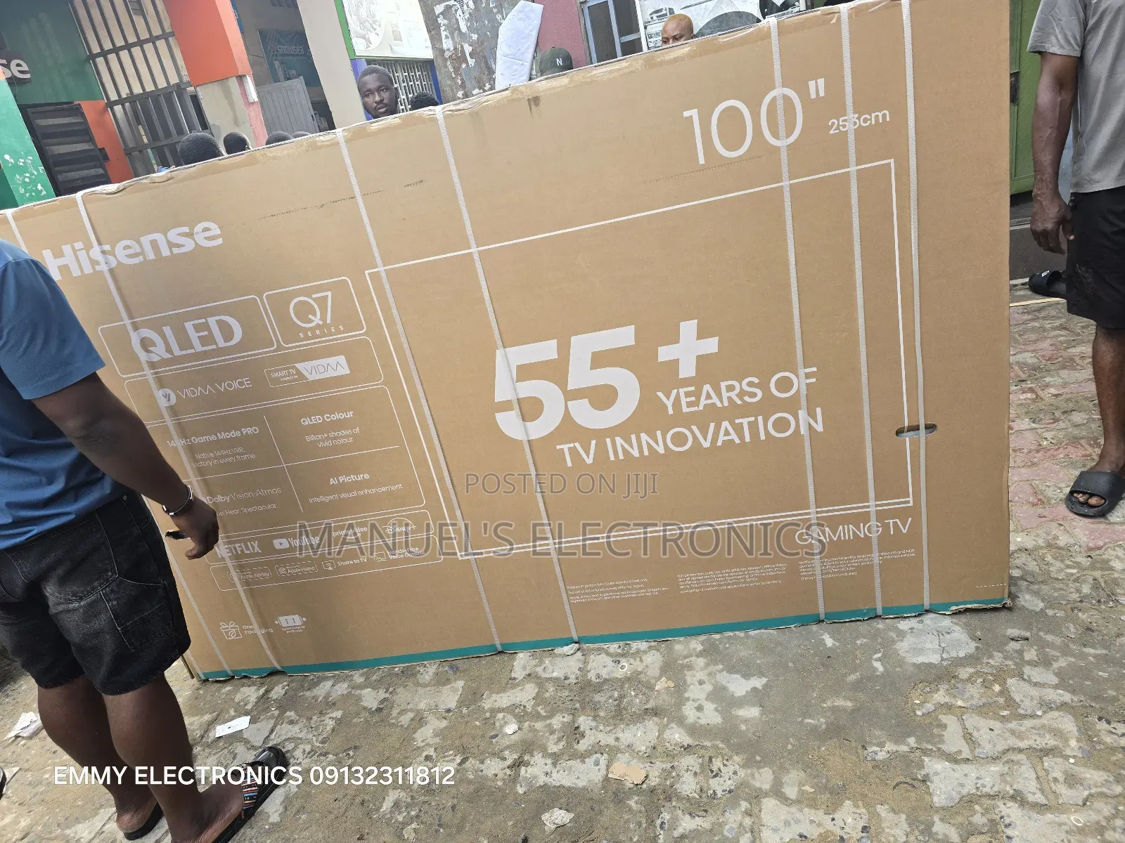 《》 A Brand New Hisense 100inche Smart Television Qled Q7 Series
