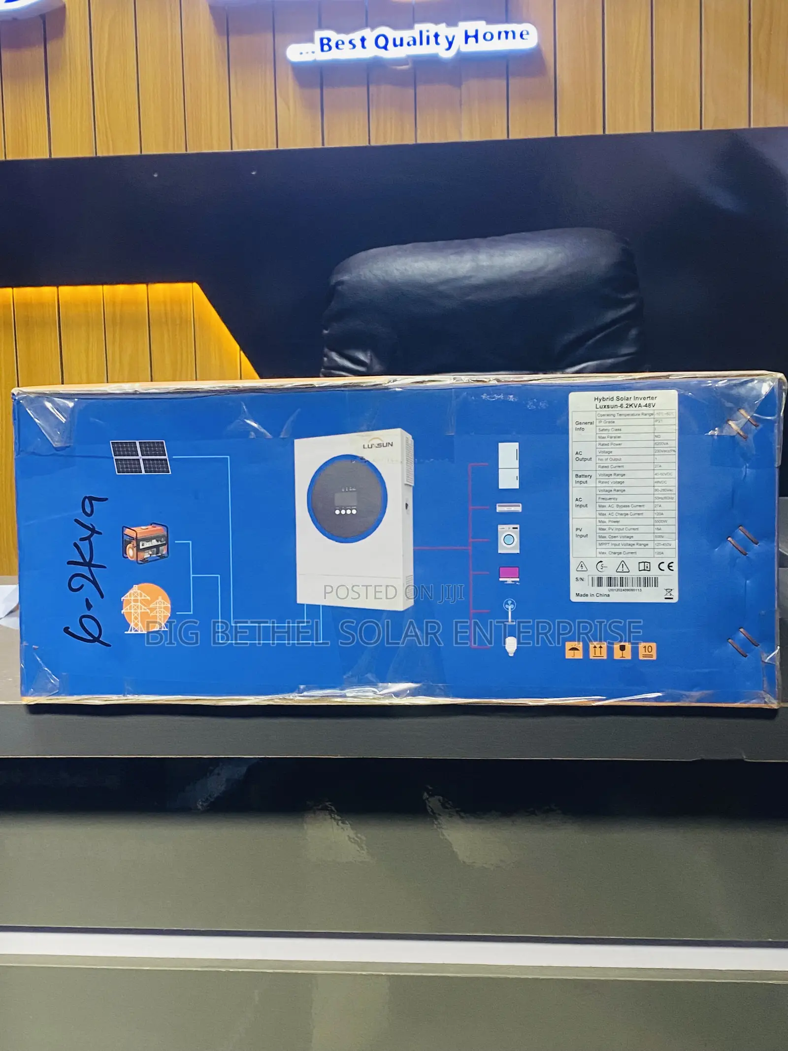 6.2kva 24v Luxsun Hybrid and Off-Grid Solar Power Inverter