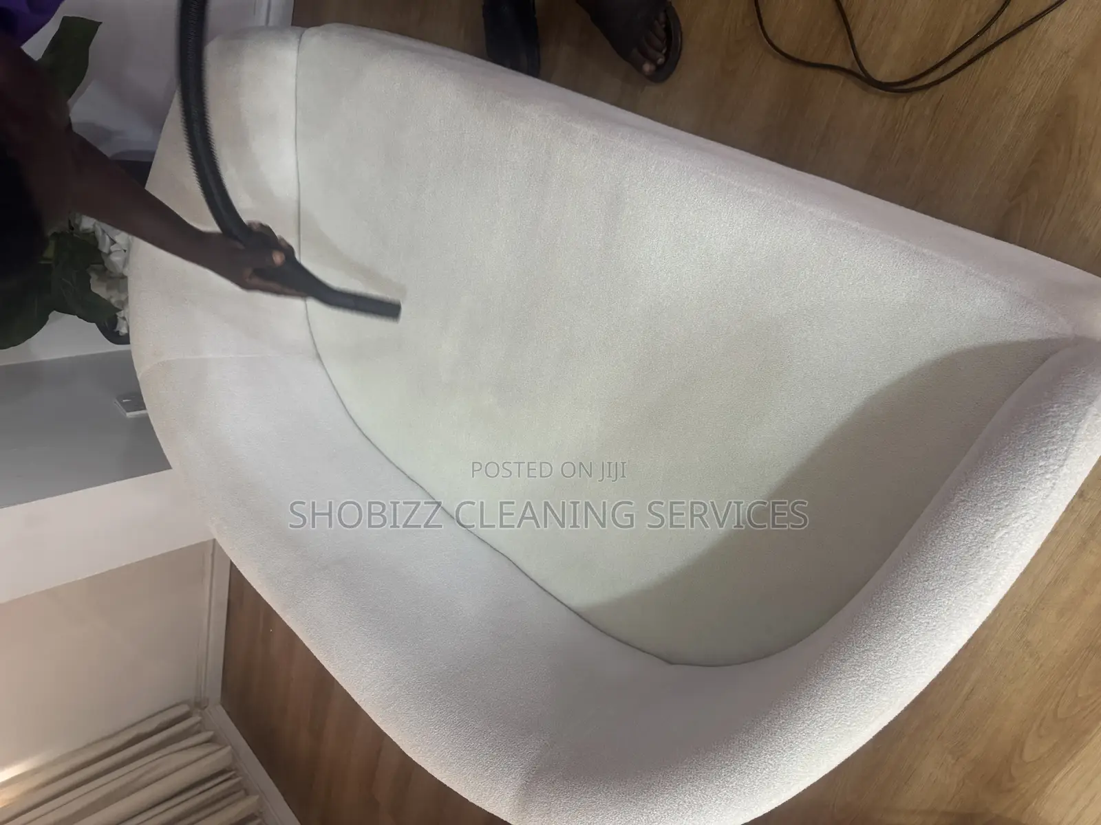 Upholstery Cleaning ,Fumigation,Apartment Office Cleaning E.T.C