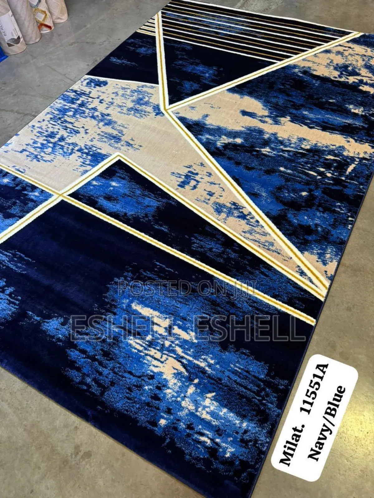 High Quality Foreign Luxury Center Rug