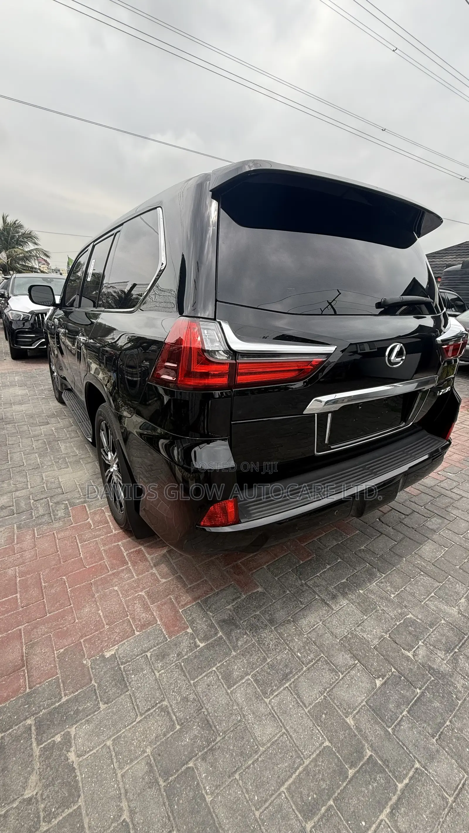 Lexus LX 570 AWD 2018 Black