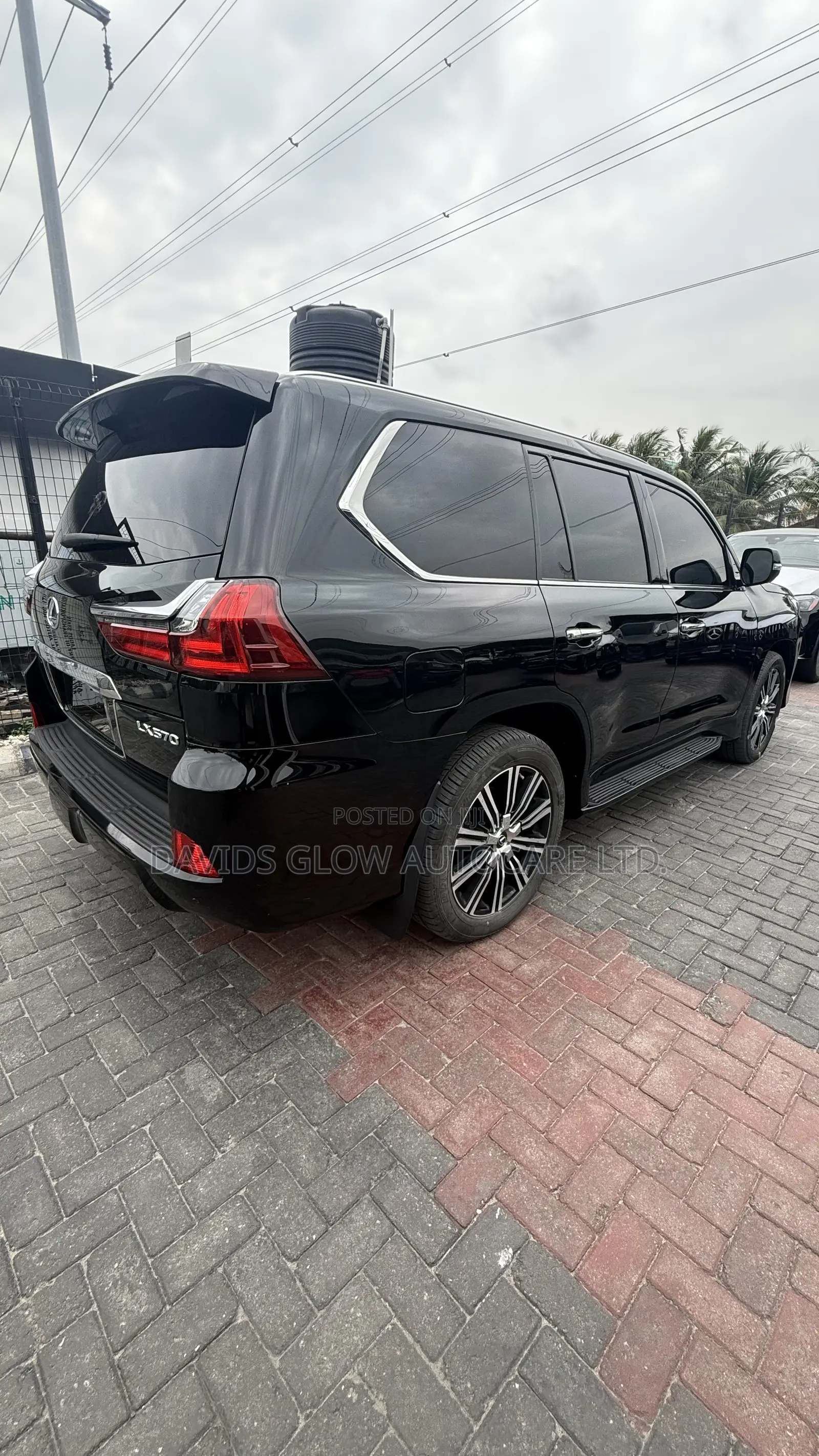 Lexus LX 570 AWD 2018 Black