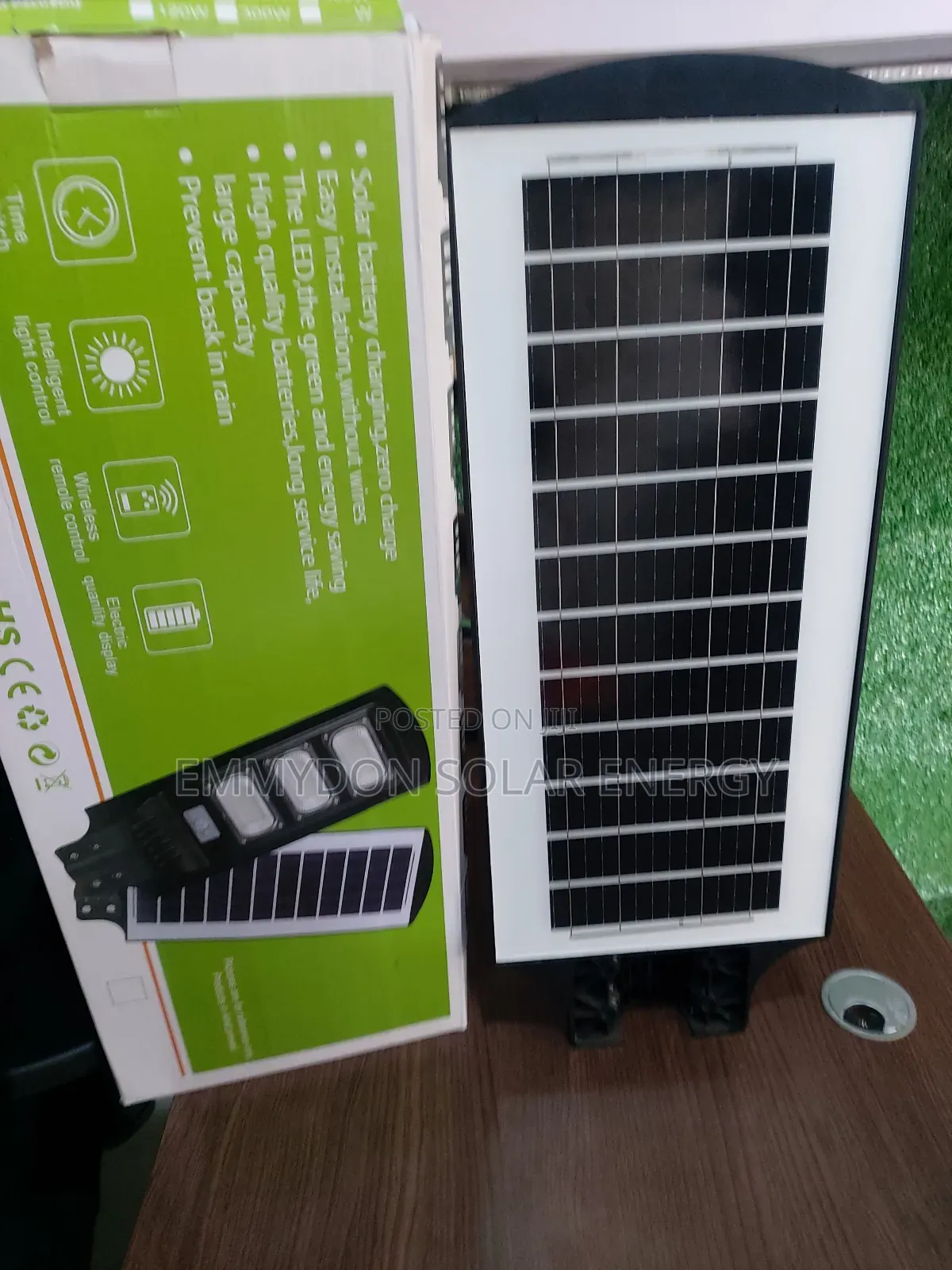 All in One Solar Street Light 300watt 3 Eyes
