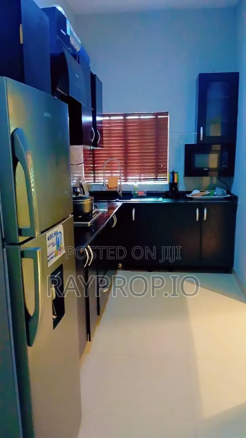571620pr - 2 Bedroom Shortlet in Ikeja Gra