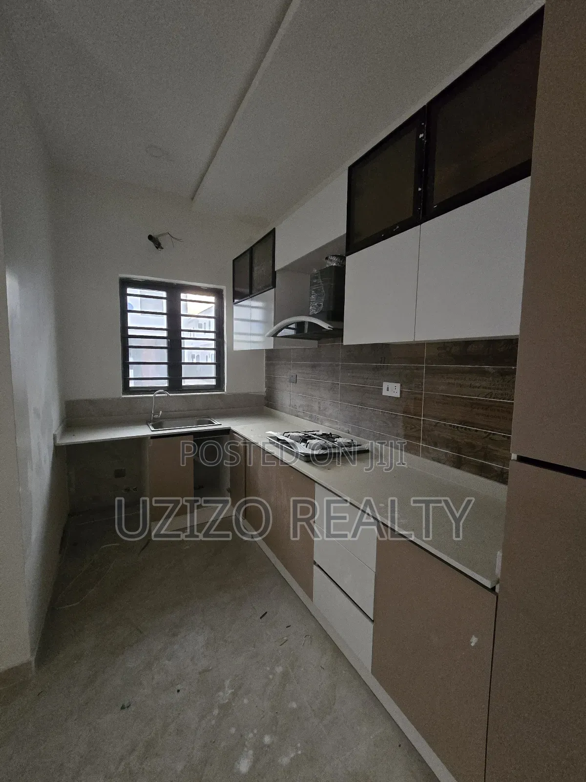 3bdrm Townhouse/Terrace in Sangotedo for Sale