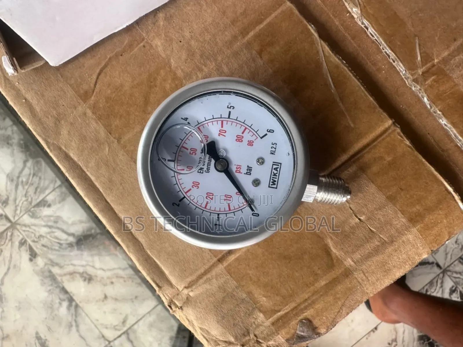 1/4" Pressure Gauge 6 Bar