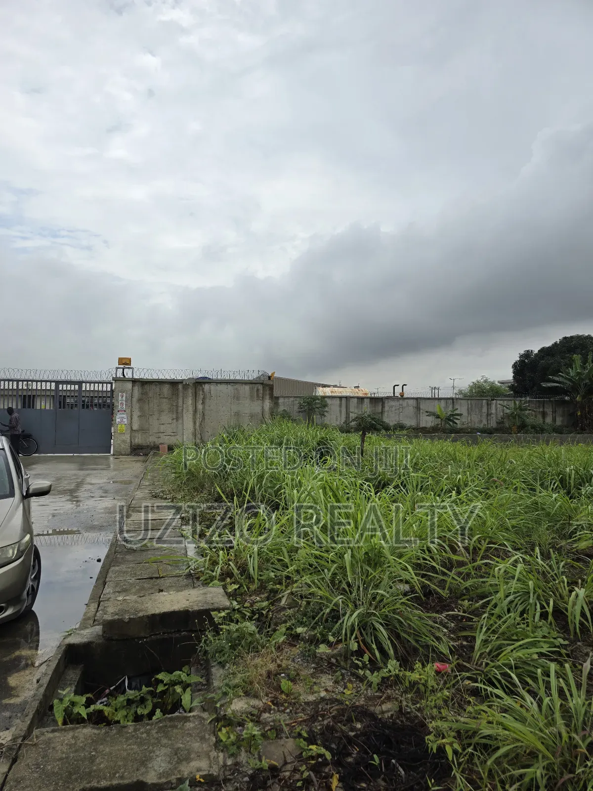 Land Directly on Lekki Epe Expressway