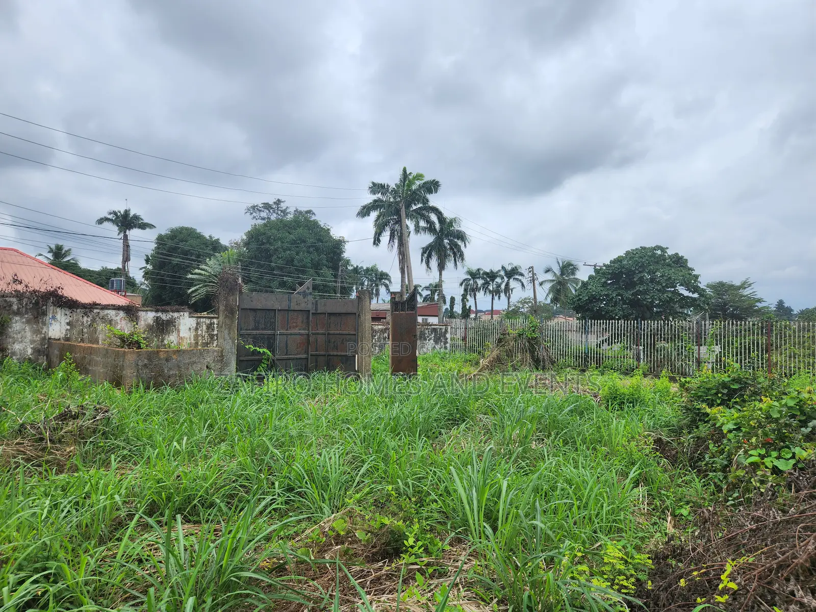 1000m2 at Magara Iyaganku Gra