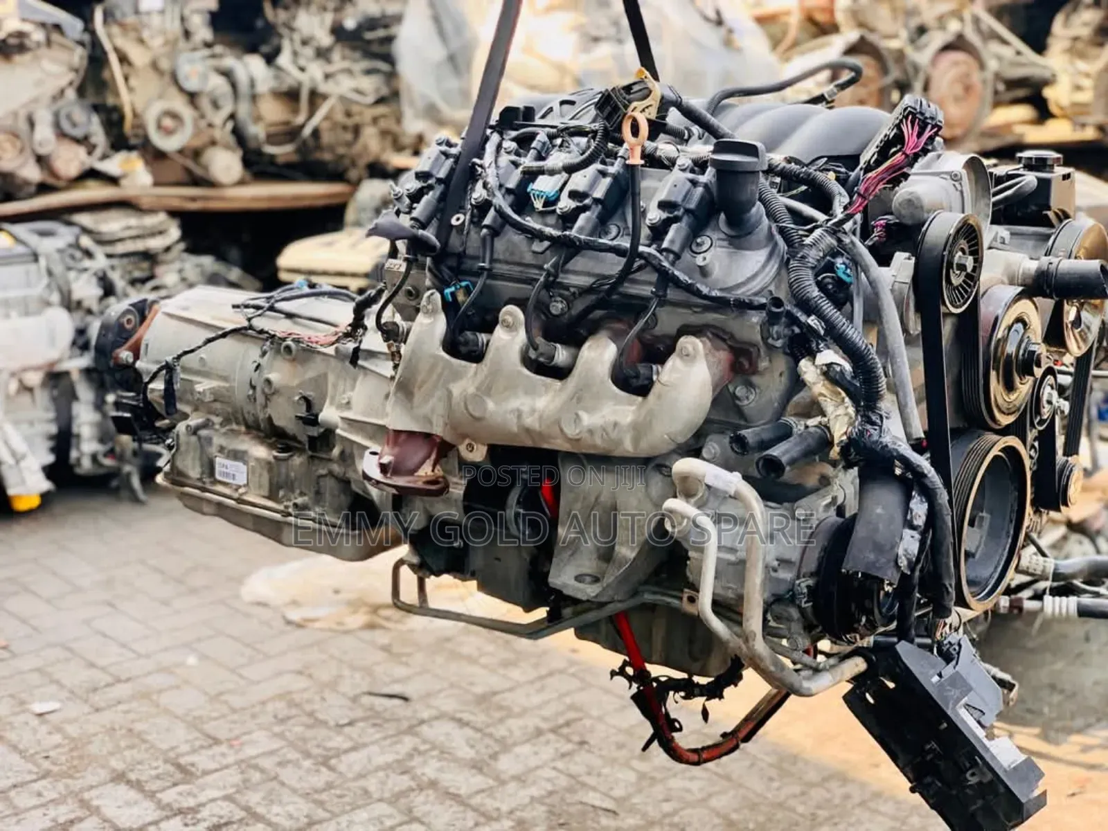 GMC Cadlac Escalade Engine Available V8