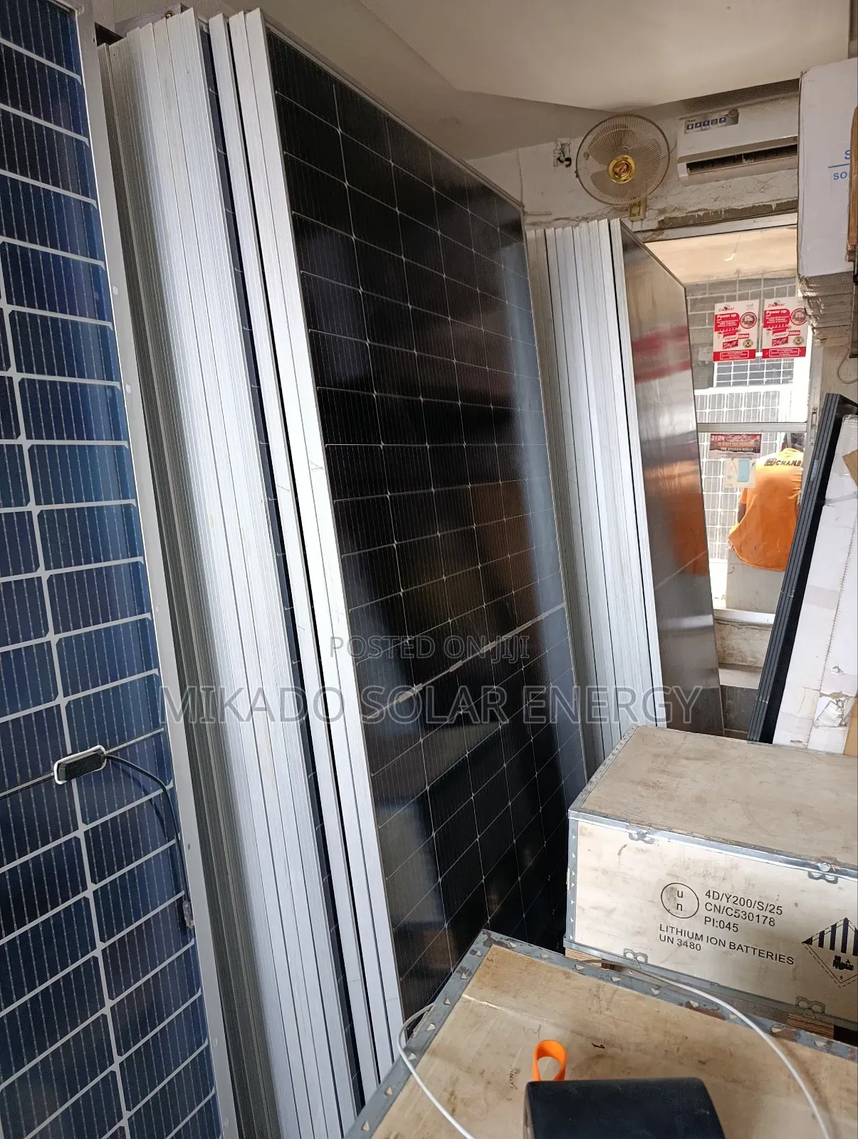 650w 144 Cells Bifacial Mono Crystalline Solar Panel, Grade A