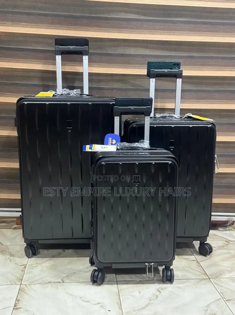 High Quality Luxury Set of Three Plastic Bags