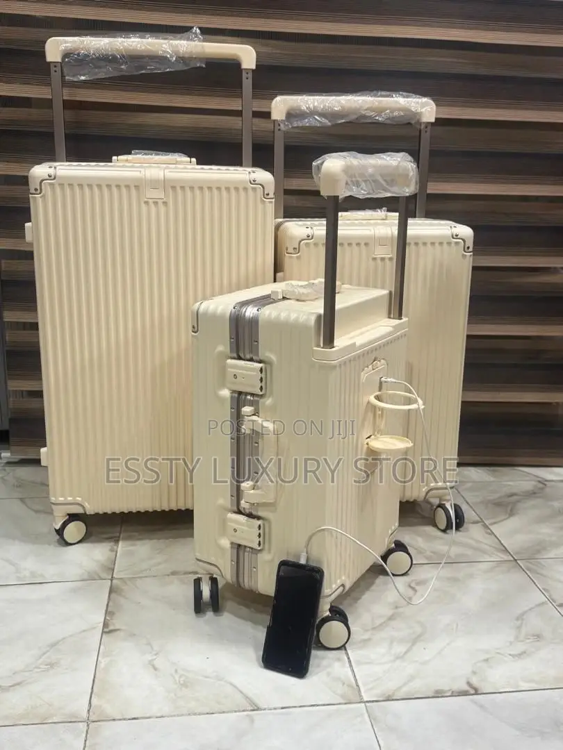 High Quality Luxury Set of Three Aluminum Bags