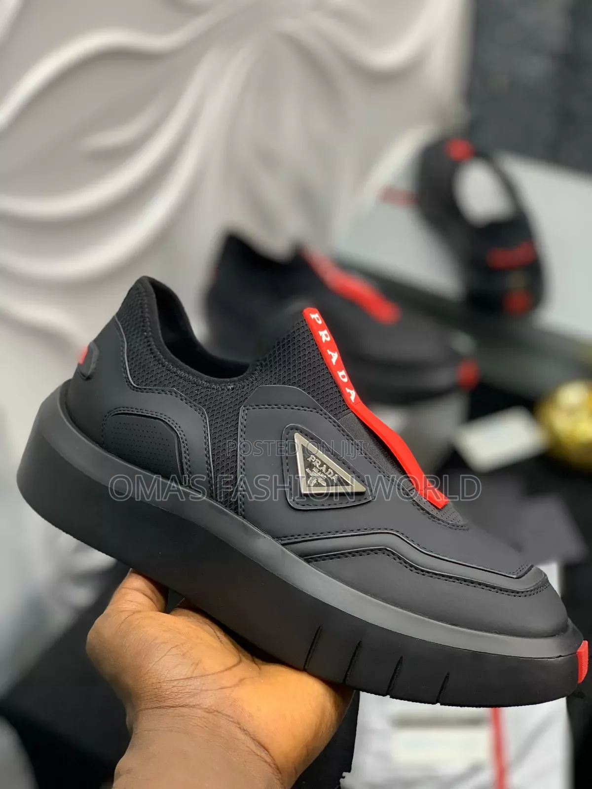 *` Jiggy Chunky Prada !** *40______46