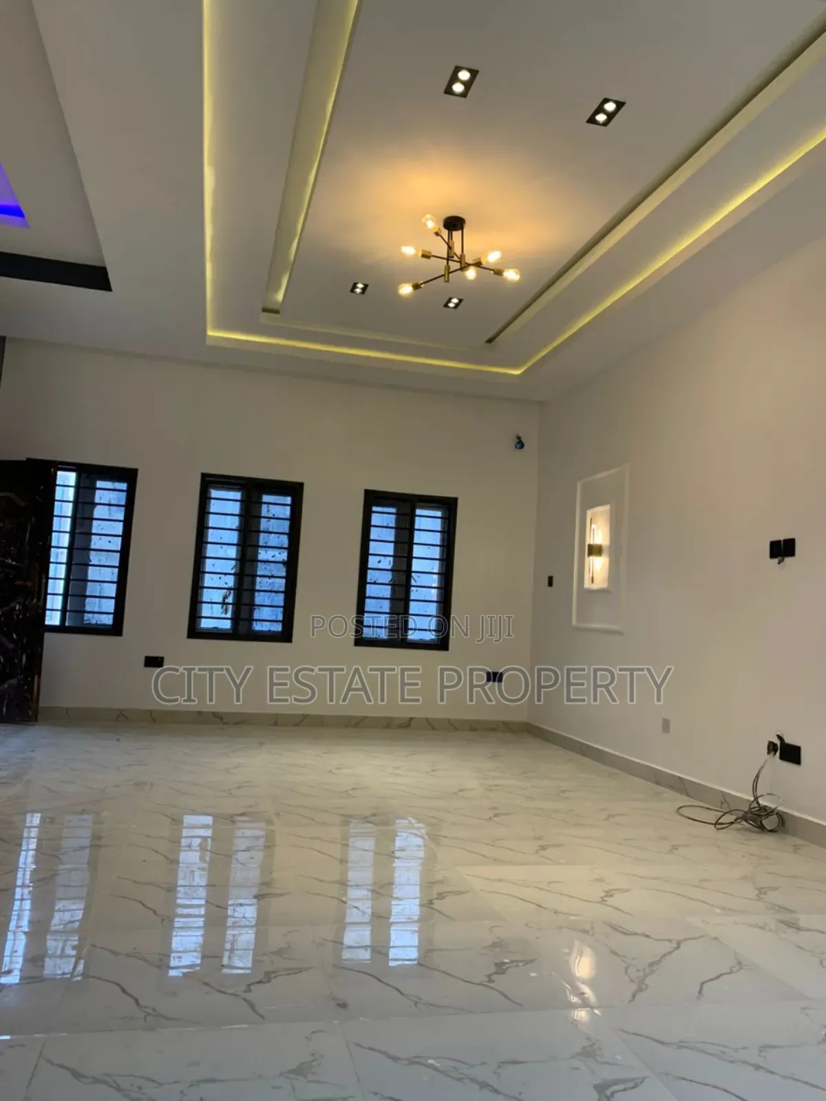 4bdrm Duplex in City Estate, Jabi for rent