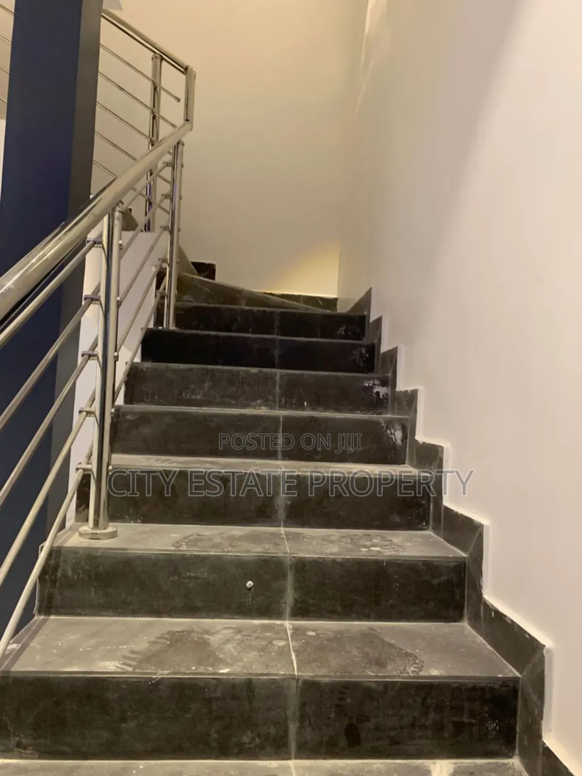 4bdrm Duplex in City Estate, Jabi for rent