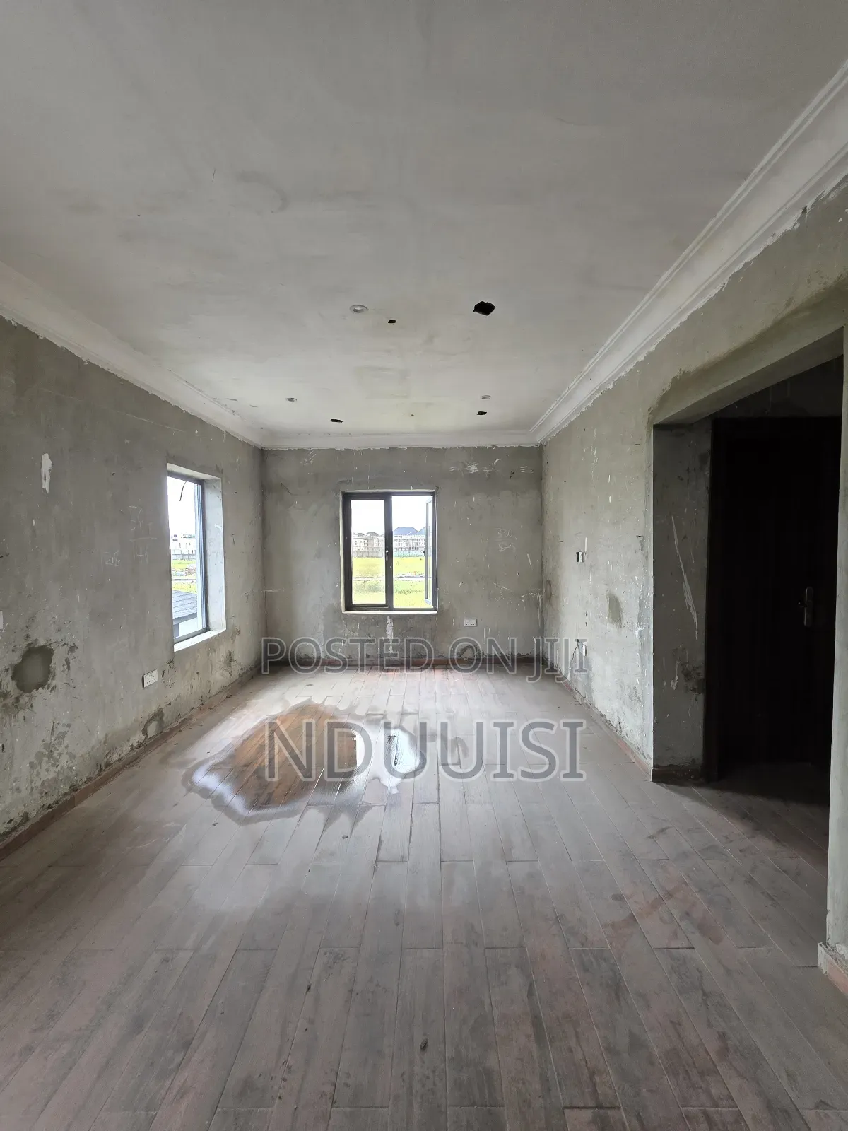 5bdrm Duplex in Creek Haven Estate, VGC / Ajah for sale