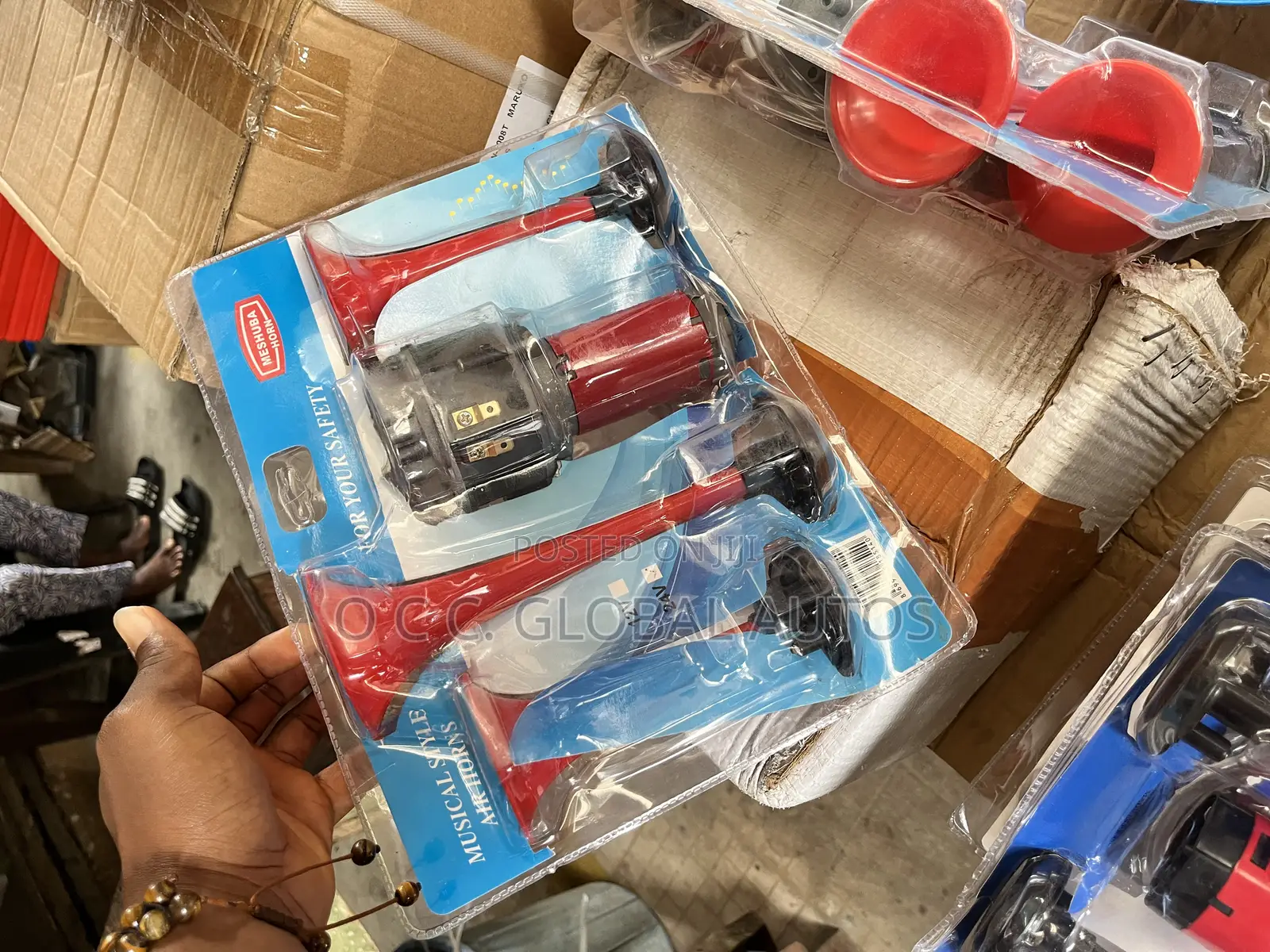 Type R Air Horn 3 Pipe, 12v And 24v Available