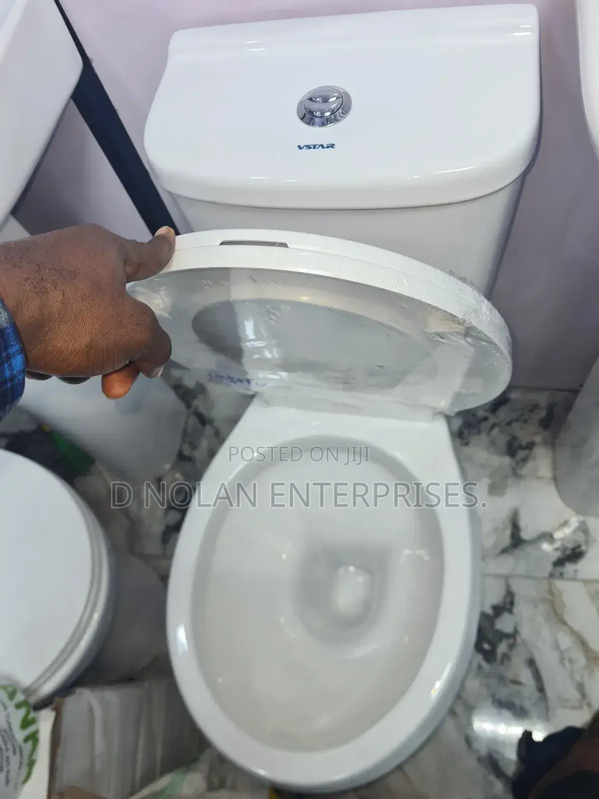 Vstar Small Set Water Closet