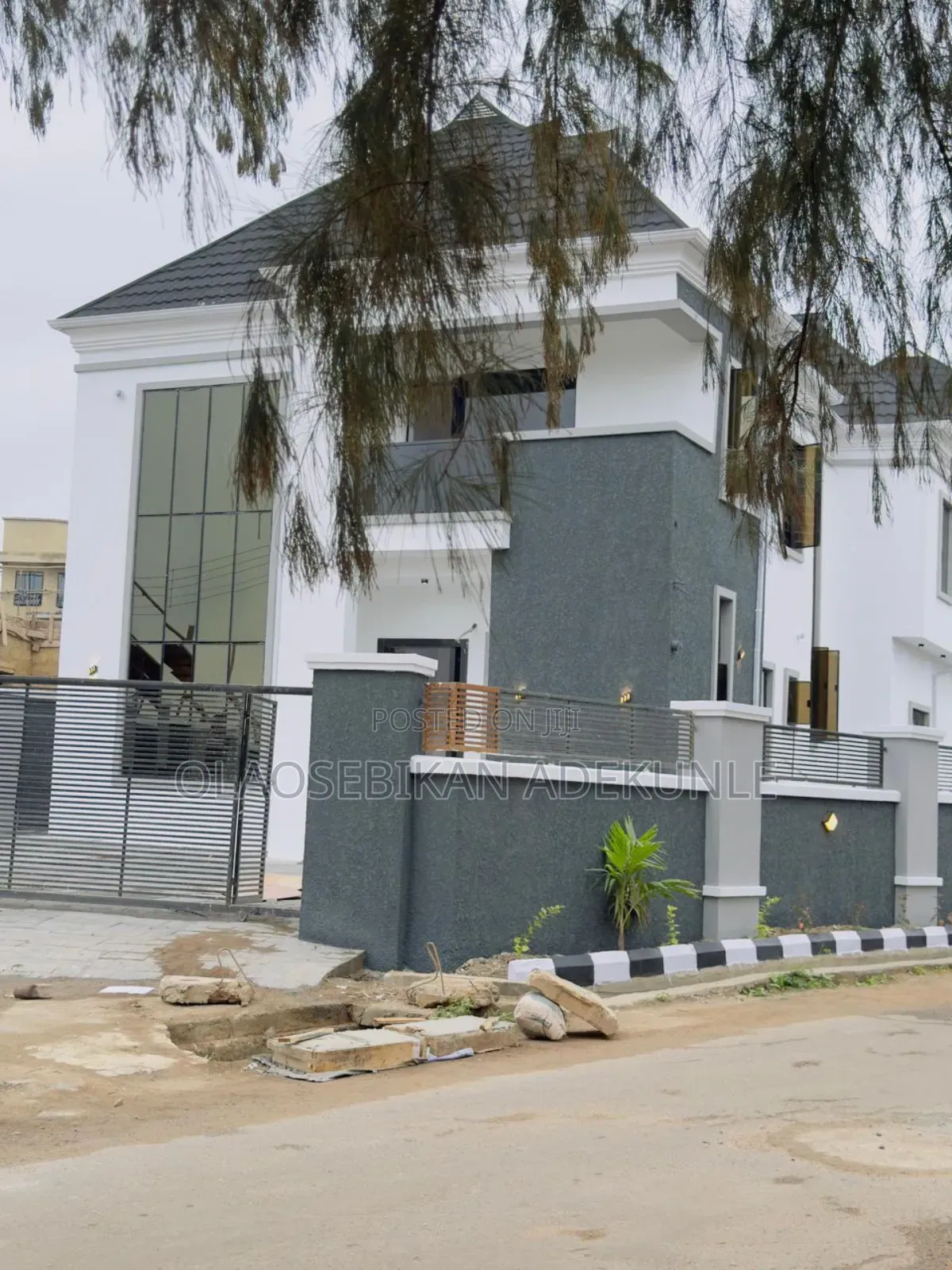 4bdrm Duplex in Carlton Gate Gra, Ibadan for sale