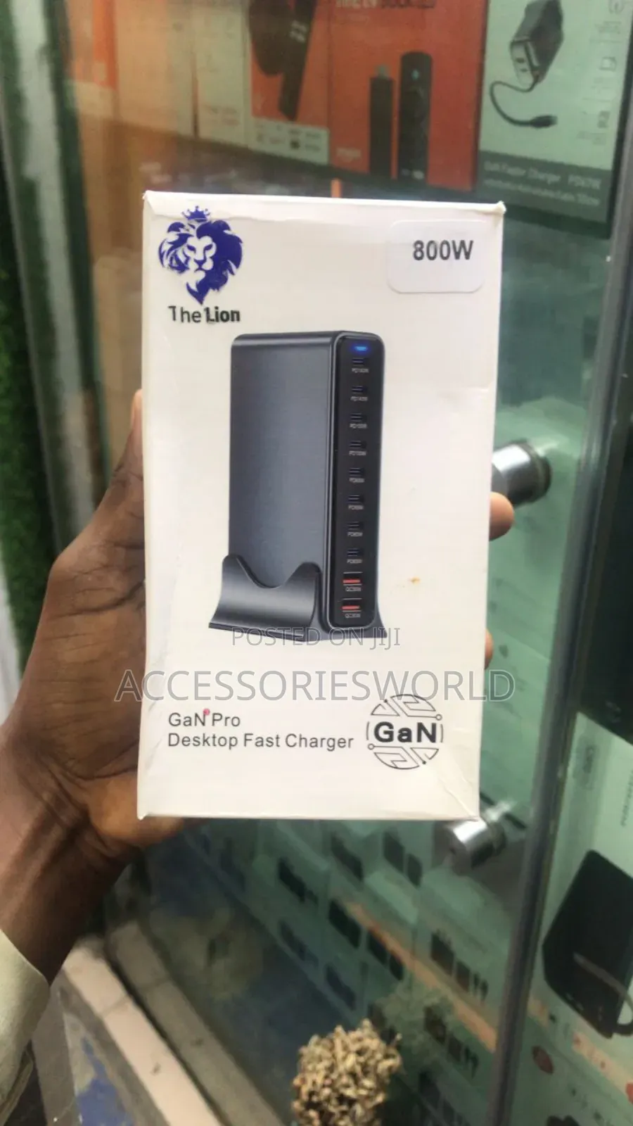 The Lion 800w Gan Pro Desktop Fast Charger
