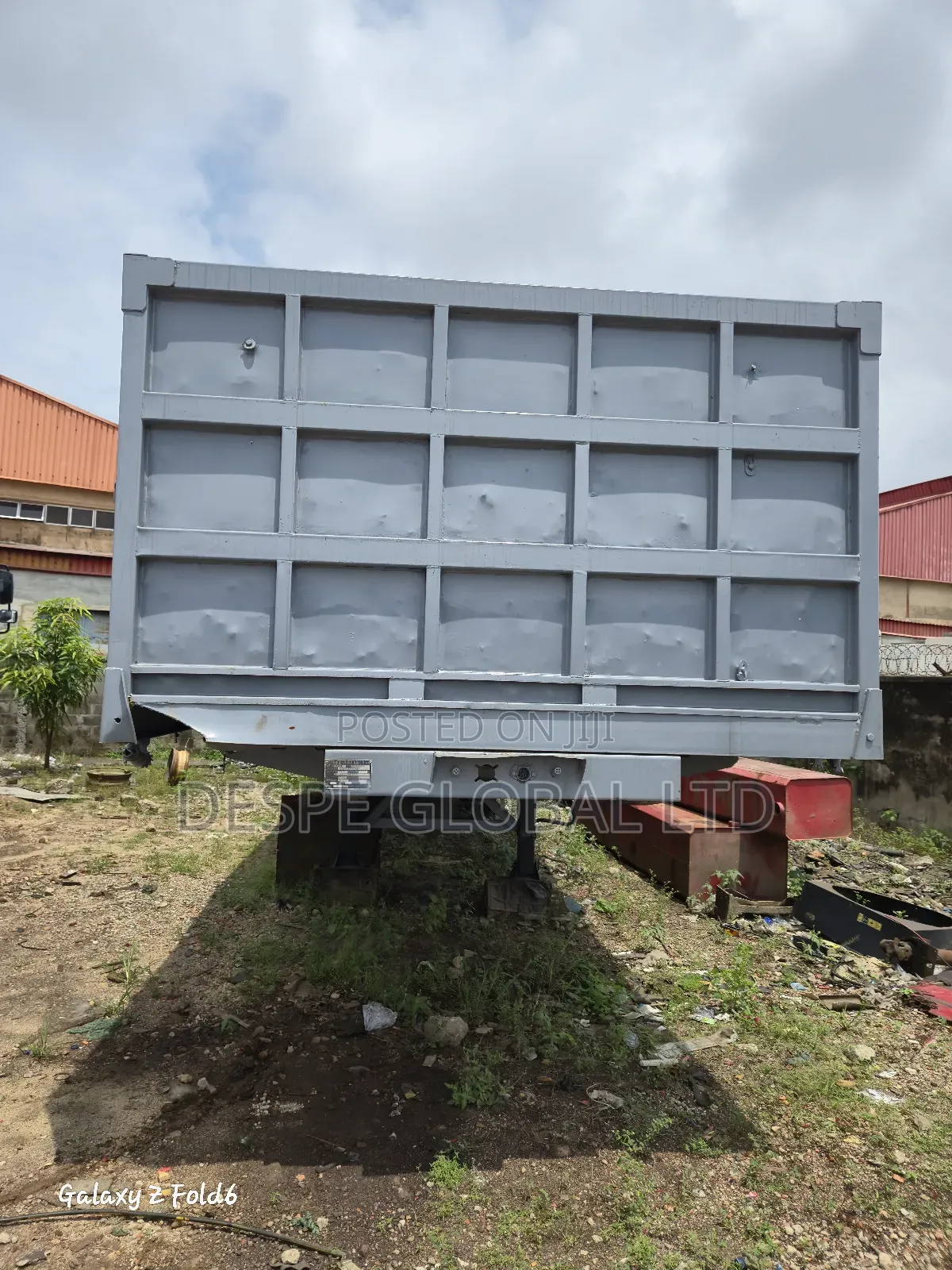 A 3 Axle Refurbished Big Sided Body Trailer That Can Tip Sideways