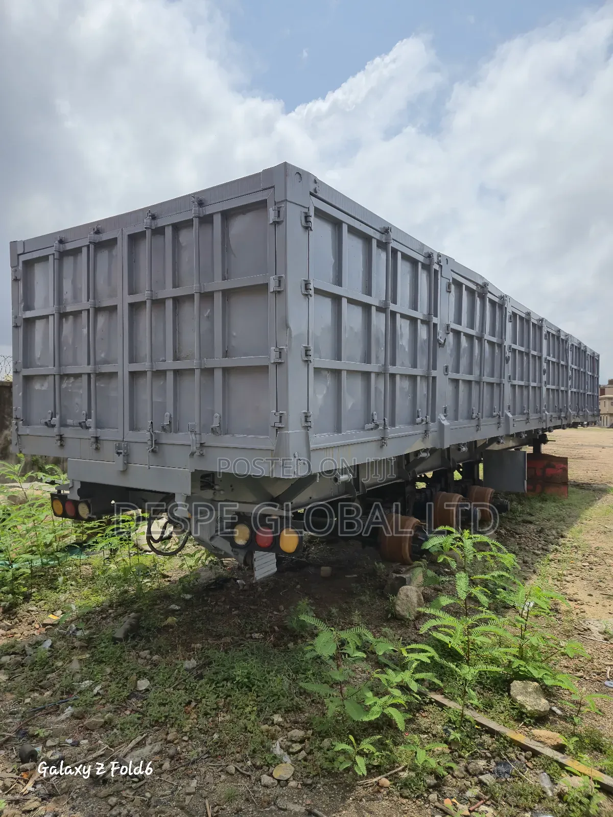 A 3 Axle Refurbished Big Sided Body Trailer That Can Tip Sideways